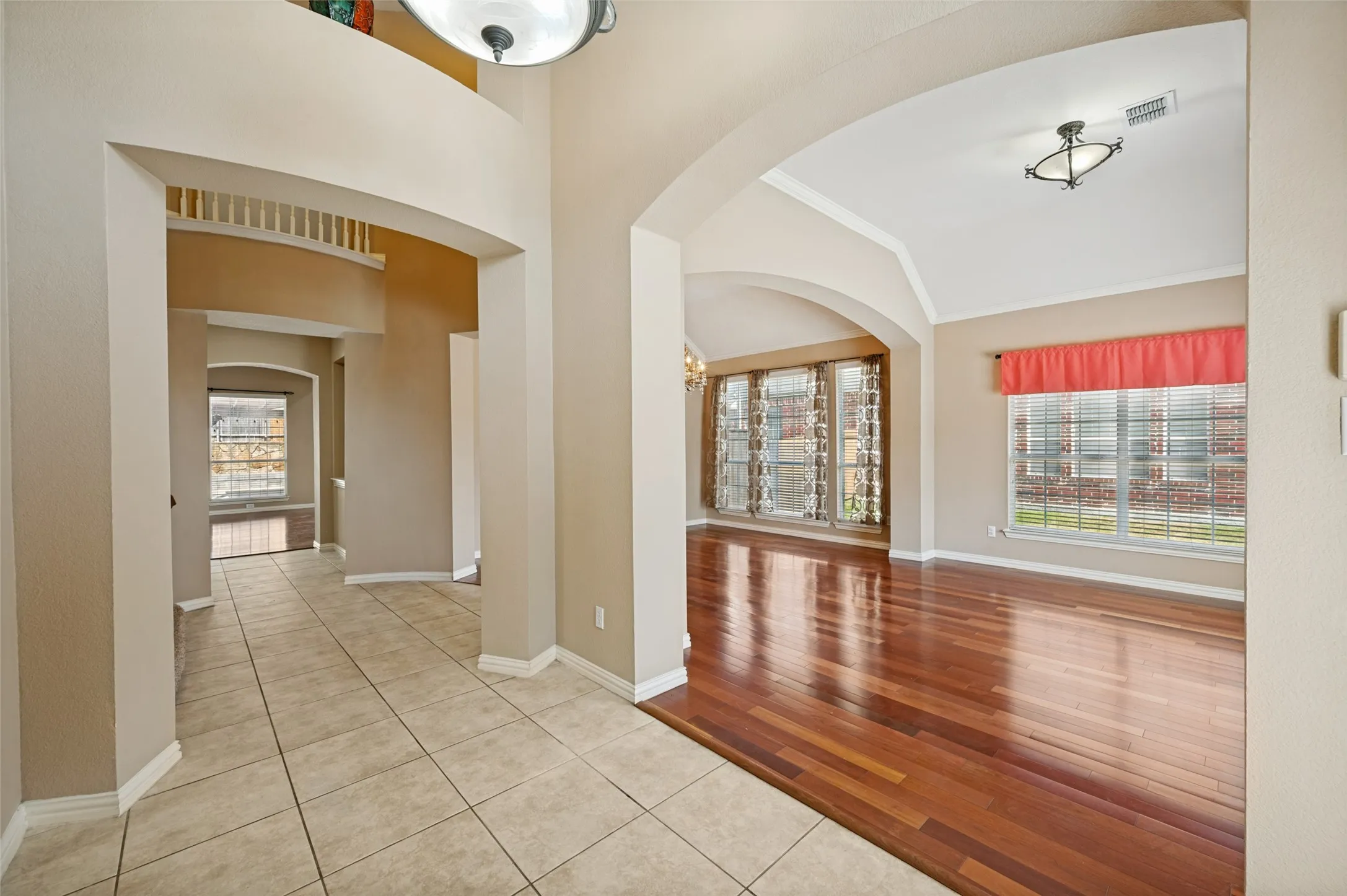 Single Family Residence For Rent in Collin County , 3013 Brookvale Drive, Richardson, Texas 75082, 5 Bedroom, 4 Bathroom, 3 Garage spaces, 3,863 Sqft, built in 2002, mls#21342556, Real Estate Agent in Richardson, Homes For Rent in Collin county, Homes For Rent in Richardson, Realtor in Richardson Texas, Real Estate Brokerage Independent Realty Texas, Luminita Cordes Realtor