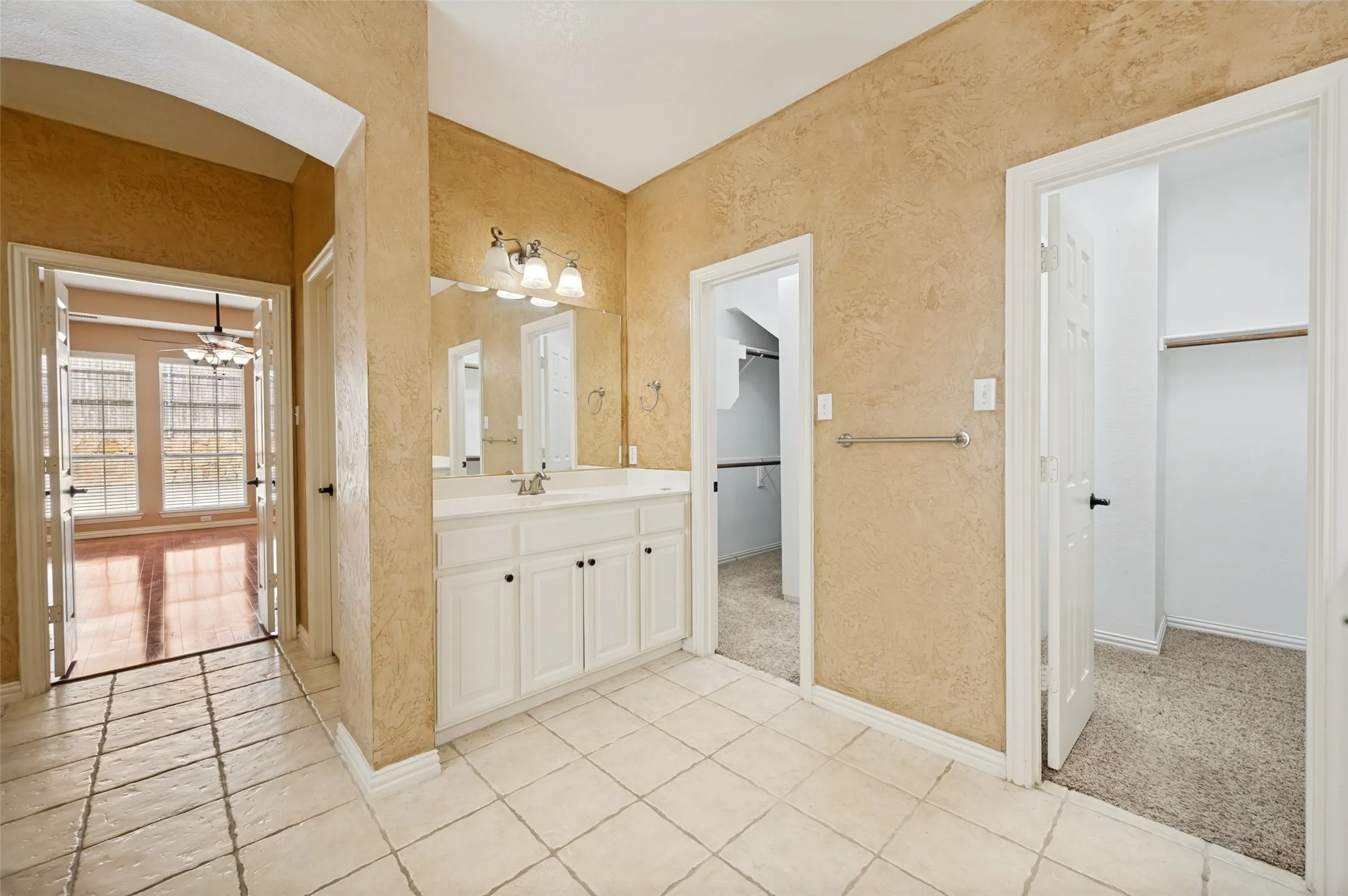Single Family Residence For Rent in Collin County , 3013 Brookvale Drive, Richardson, Texas 75082, 5 Bedroom, 4 Bathroom, 3 Garage spaces, 3,863 Sqft, built in 2002, mls#21342556, Real Estate Agent in Richardson, Homes For Rent in Collin county, Homes For Rent in Richardson, Realtor in Richardson Texas, Real Estate Brokerage Independent Realty Texas, Luminita Cordes Realtor