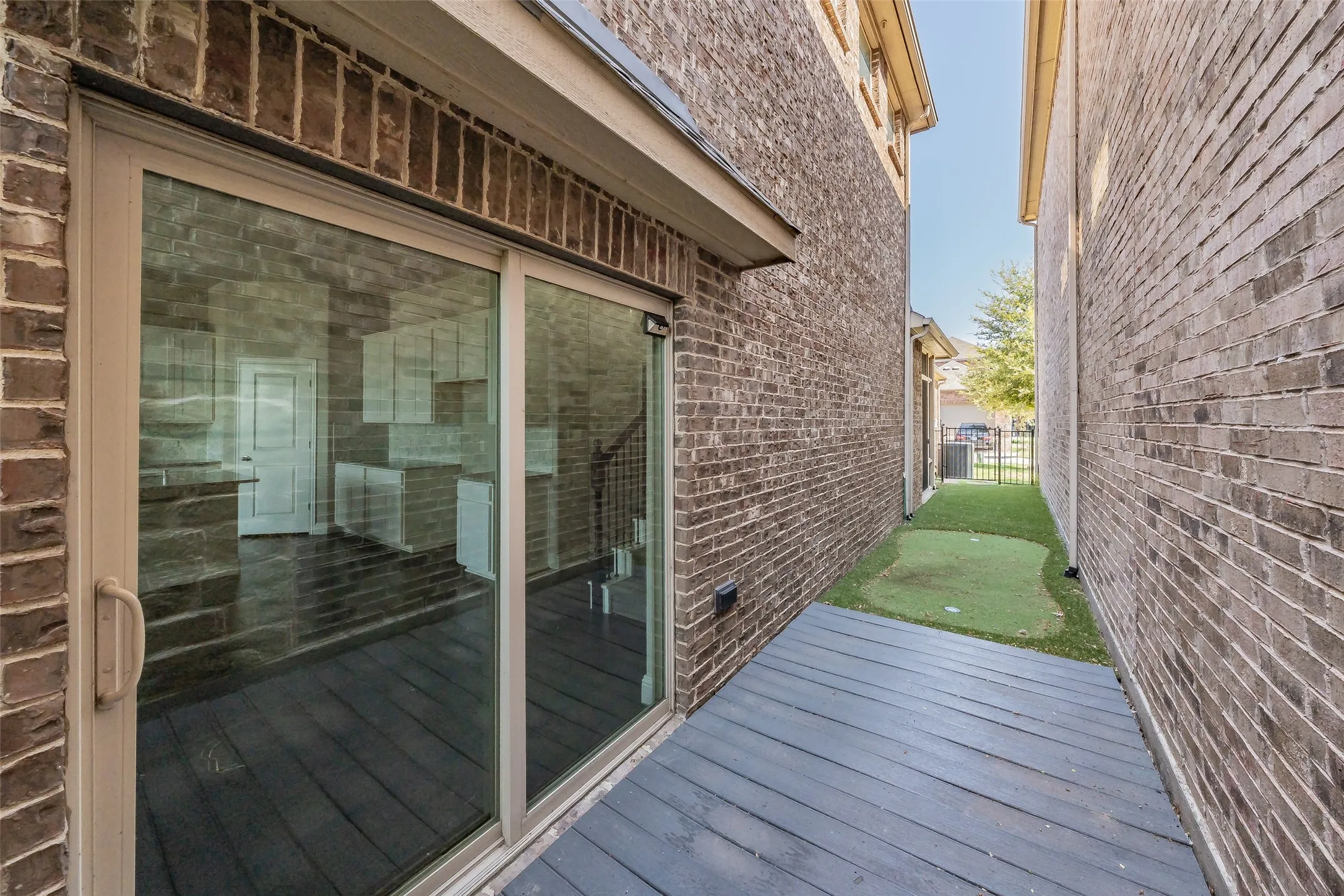 Single Family Residence For Rent in Dallas County , 7513 Sunset Boulevard, Rowlett, Texas 75088, 3 Bedroom, 3 Bathroom, 2 Garage spaces, 2,016 Sqft, built in 2019, mls#21355593, Real Estate Agent in Rowlett, Homes For Rent in Dallas county, Homes For Rent in Rowlett, Realtor in Rowlett Texas, Real Estate Brokerage Independent Realty Texas, Luminita Cordes Realtor