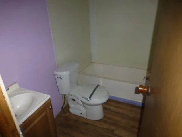 Mobile Home For Sale in Parker County , 119 Hayes Court, Springtown, Texas 76082, 2 Bedroom, 2 Bathroom, Garage spaces, 924 Sqft, built in 1985, mls#21355678, Real Estate Agent in Springtown, Homes For Sale in Parker county, Homes For Sale in Springtown, Realtor in Springtown Texas, Real Estate Brokerage Independent Realty Texas, Luminita Cordes Realtor