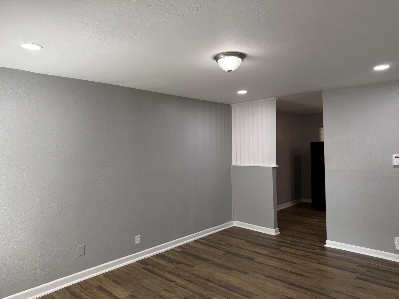 Duplex For Rent in Tarrant County , 2500 Normont Circle, Fort Worth, Texas 76103, 2 Bedroom, 1 Bathroom, 1 Garage spaces, 774 Sqft, built in 1954, mls#21349476, Real Estate Agent in Fort Worth, Homes For Rent in Tarrant county, Homes For Rent in Fort Worth, Realtor in Fort Worth Texas, Real Estate Brokerage Independent Realty Texas, Luminita Cordes Realtor