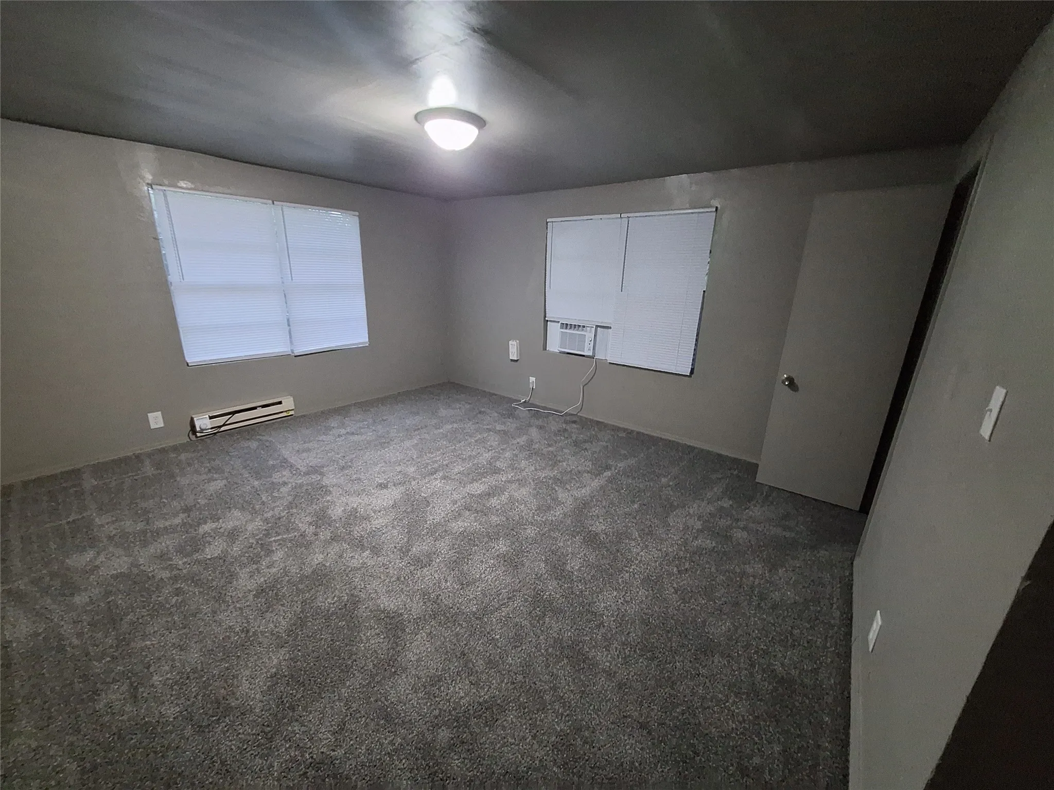 Single Family Residence For Rent in Taylor County , 725 Shelton Street, Abilene, Texas 79603, 4 Bedroom, 2 Bathroom, Garage spaces, 1,390 Sqft, built in 1954, mls#21355700, Real Estate Agent in Abilene, Homes For Rent in Taylor county, Homes For Rent in Abilene, Realtor in Abilene Texas, Real Estate Brokerage Independent Realty Texas, Luminita Cordes Realtor