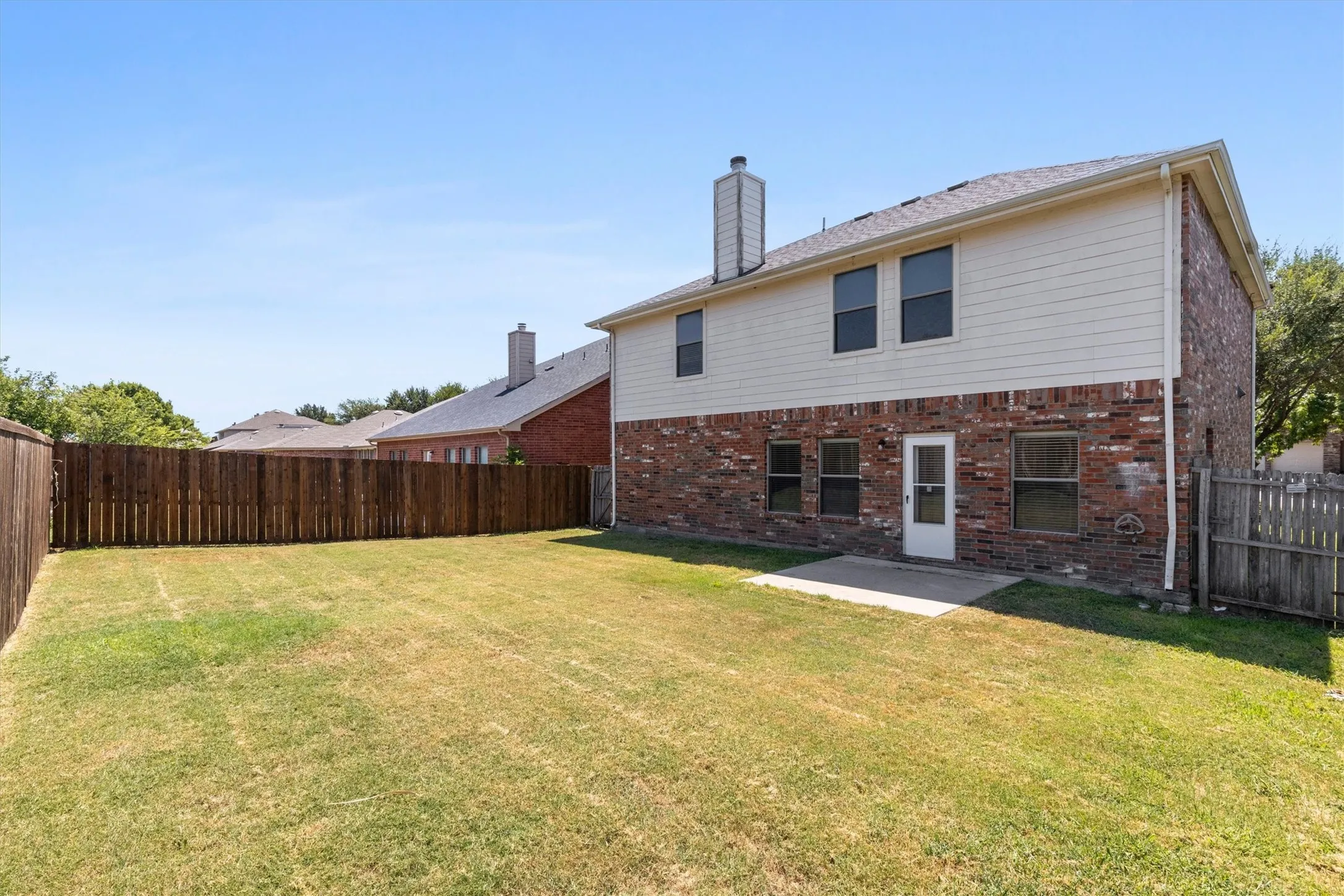 Single Family Residence For Rent in Collin County , 3200 Nandina Street, Mc Kinney, Texas 75071, 5 Bedroom, 3 Bathroom, 2 Garage spaces, 2,709 Sqft, built in 2005, mls#21352901, Real Estate Agent in Mc Kinney, Homes For Rent in Collin county, Homes For Rent in Mc Kinney, Realtor in Mc Kinney Texas, Real Estate Brokerage Independent Realty Texas, Luminita Cordes Realtor
