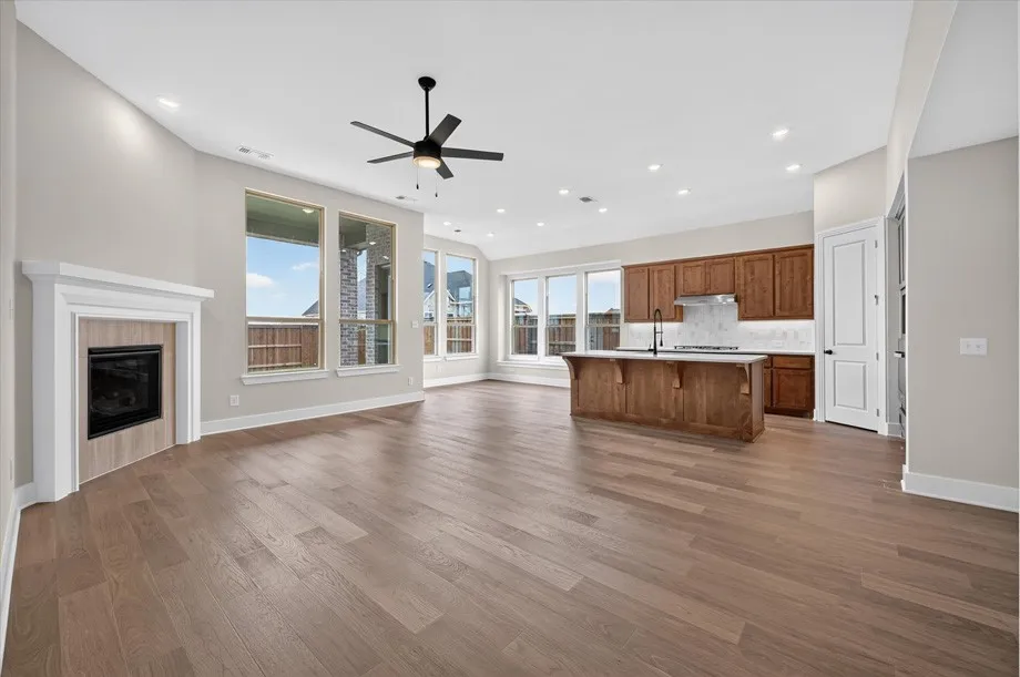 Single Family Residence For Sale in Grayson County , 1501 Hawn Drive, Van Alstyne, Texas 75495, 4 Bedroom, 3 Bathroom, 2 Garage spaces, 2,285 Sqft, built in 2026, mls#21355513, Real Estate Agent in Van Alstyne, Homes For Sale in Grayson county, Homes For Sale in Van Alstyne, Realtor in Van Alstyne Texas, Real Estate Brokerage Independent Realty Texas, Luminita Cordes Realtor