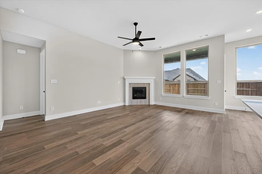 Single Family Residence For Sale in Grayson County , 1501 Hawn Drive, Van Alstyne, Texas 75495, 4 Bedroom, 3 Bathroom, 2 Garage spaces, 2,285 Sqft, built in 2026, mls#21355513, Real Estate Agent in Van Alstyne, Homes For Sale in Grayson county, Homes For Sale in Van Alstyne, Realtor in Van Alstyne Texas, Real Estate Brokerage Independent Realty Texas, Luminita Cordes Realtor