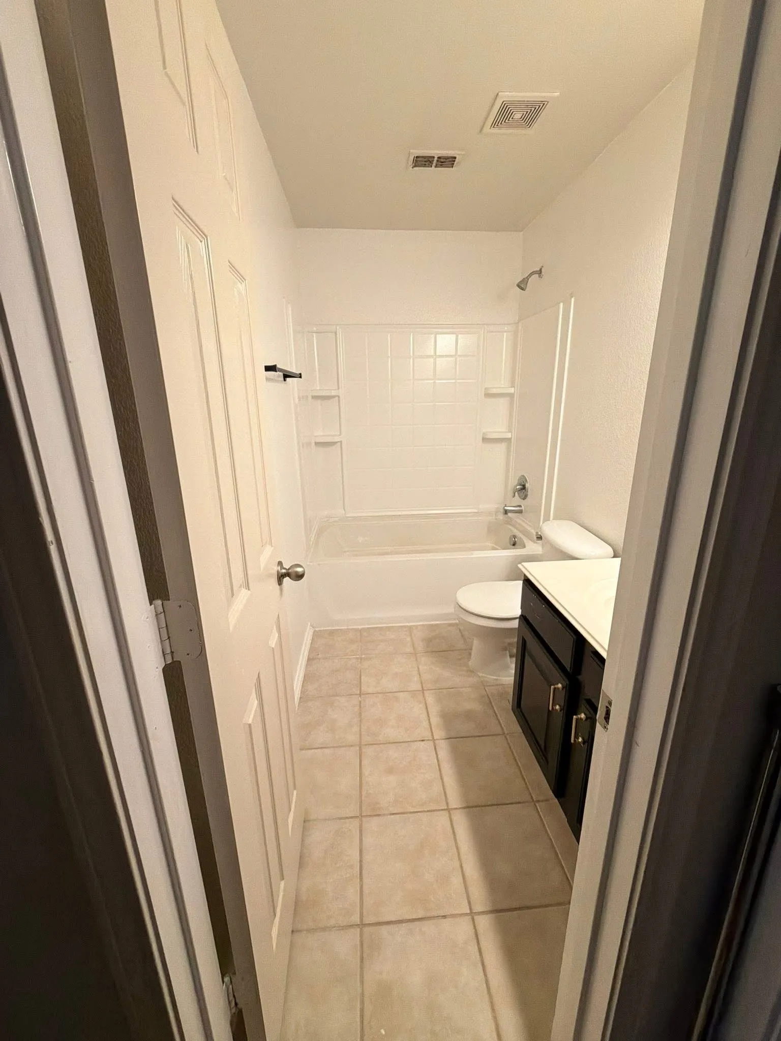 Single Family Residence For Rent in Kaufman County , 2003 Empire Court, Heartland, Texas 75126, 3 Bedroom, 3 Bathroom, 3 Garage spaces, 2,349 Sqft, built in 2006, mls#21355312, Real Estate Agent in Heartland, Homes For Rent in Kaufman county, Homes For Rent in Heartland, Realtor in Heartland Texas, Real Estate Brokerage Independent Realty Texas, Luminita Cordes Realtor