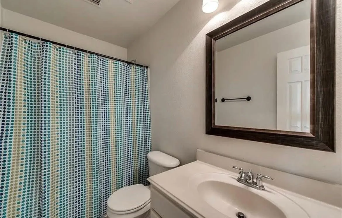 Single Family Residence For Rent in Kaufman County , 2003 Empire Court, Heartland, Texas 75126, 3 Bedroom, 3 Bathroom, 3 Garage spaces, 2,349 Sqft, built in 2006, mls#21355312, Real Estate Agent in Heartland, Homes For Rent in Kaufman county, Homes For Rent in Heartland, Realtor in Heartland Texas, Real Estate Brokerage Independent Realty Texas, Luminita Cordes Realtor