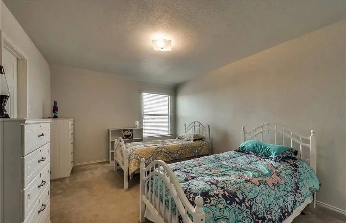 Single Family Residence For Rent in Kaufman County , 2003 Empire Court, Heartland, Texas 75126, 3 Bedroom, 3 Bathroom, 3 Garage spaces, 2,349 Sqft, built in 2006, mls#21355312, Real Estate Agent in Heartland, Homes For Rent in Kaufman county, Homes For Rent in Heartland, Realtor in Heartland Texas, Real Estate Brokerage Independent Realty Texas, Luminita Cordes Realtor
