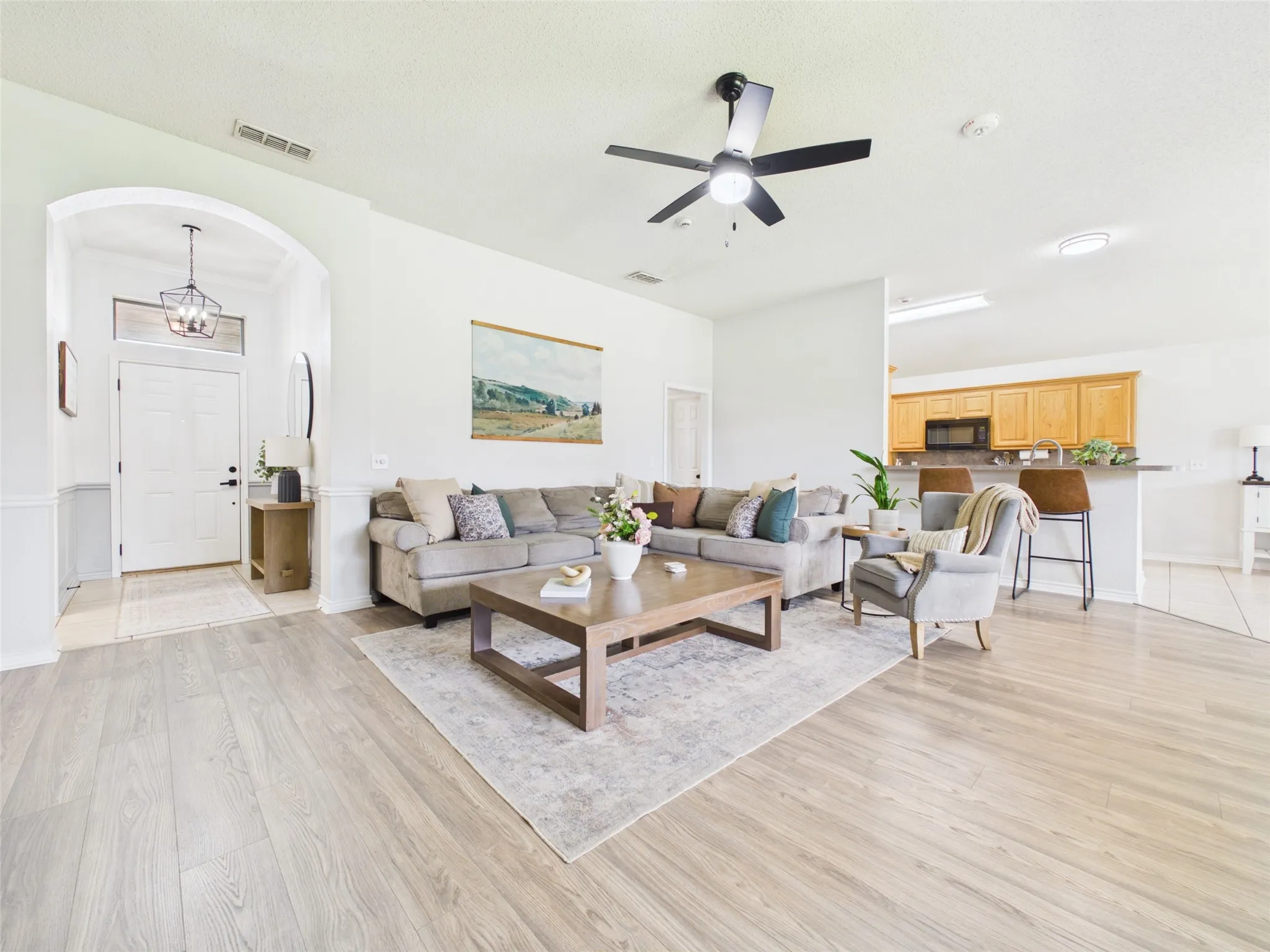 Single Family Residence For Sale in Wichita County , 1 Callie Court, Wichita Falls, Texas 76310, 4 Bedroom, 2 Bathroom, 2 Garage spaces, 1,966 Sqft, built in 2007, Price $338,750, mls#21355708, Real Estate Agent in Wichita Falls, Homes For Sale in Wichita county, Homes For Sale in Wichita Falls, Realtor in Wichita Falls Texas, Real Estate Brokerage Independent Realty Texas, Luminita Cordes Realtor