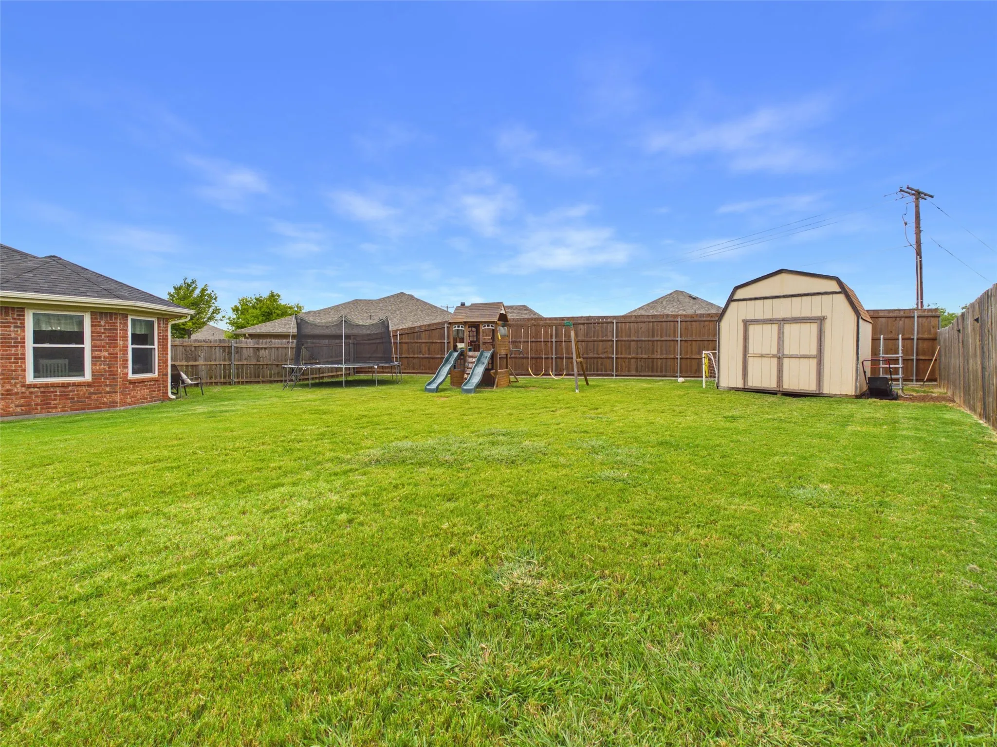 Single Family Residence For Sale in Wichita County , 1 Callie Court, Wichita Falls, Texas 76310, 4 Bedroom, 2 Bathroom, 2 Garage spaces, 1,966 Sqft, built in 2007, Price $338,750, mls#21355708, Real Estate Agent in Wichita Falls, Homes For Sale in Wichita county, Homes For Sale in Wichita Falls, Realtor in Wichita Falls Texas, Real Estate Brokerage Independent Realty Texas, Luminita Cordes Realtor