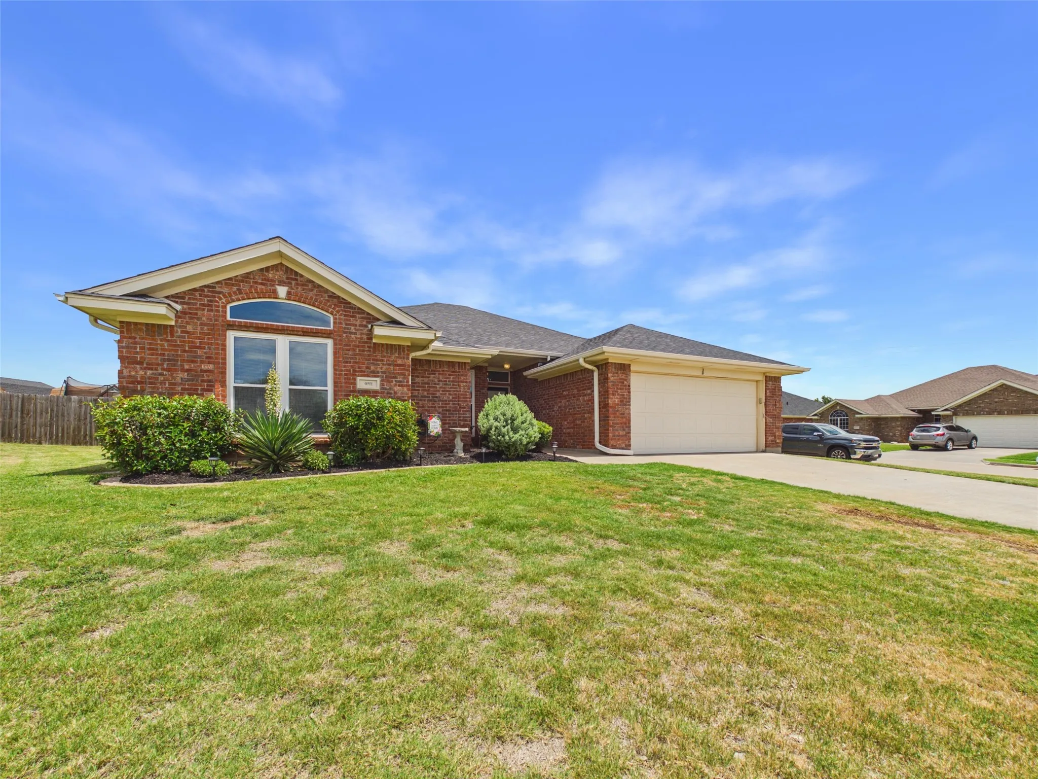 Single Family Residence For Sale in Wichita County , 1 Callie Court, Wichita Falls, Texas 76310, 4 Bedroom, 2 Bathroom, 2 Garage spaces, 1,966 Sqft, built in 2007, Price $338,750, mls#21355708, Real Estate Agent in Wichita Falls, Homes For Sale in Wichita county, Homes For Sale in Wichita Falls, Realtor in Wichita Falls Texas, Real Estate Brokerage Independent Realty Texas, Luminita Cordes Realtor