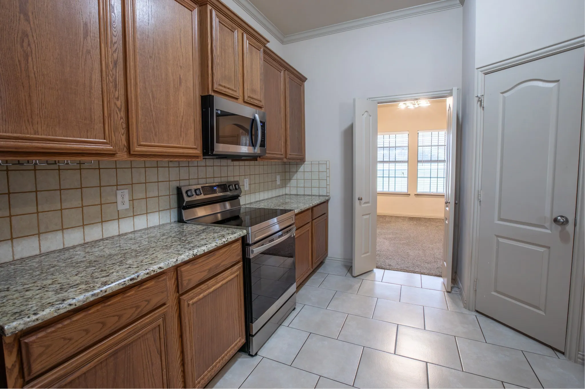 Single Family Residence For Sale in Kaufman County , 11011 Glenn Cove, Forney, Texas 75126, 3 Bedroom, 4 Bathroom, 2 Garage spaces, 1,754 Sqft, built in 2005, mls#21355207, Real Estate Agent in Forney, Homes For Sale in Kaufman county, Homes For Sale in Forney, Realtor in Forney Texas, Real Estate Brokerage Independent Realty Texas, Luminita Cordes Realtor