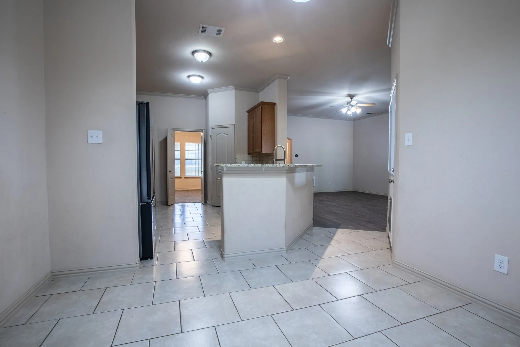 Single Family Residence For Sale in Kaufman County , 11011 Glenn Cove, Forney, Texas 75126, 3 Bedroom, 4 Bathroom, 2 Garage spaces, 1,754 Sqft, built in 2005, mls#21355207, Real Estate Agent in Forney, Homes For Sale in Kaufman county, Homes For Sale in Forney, Realtor in Forney Texas, Real Estate Brokerage Independent Realty Texas, Luminita Cordes Realtor