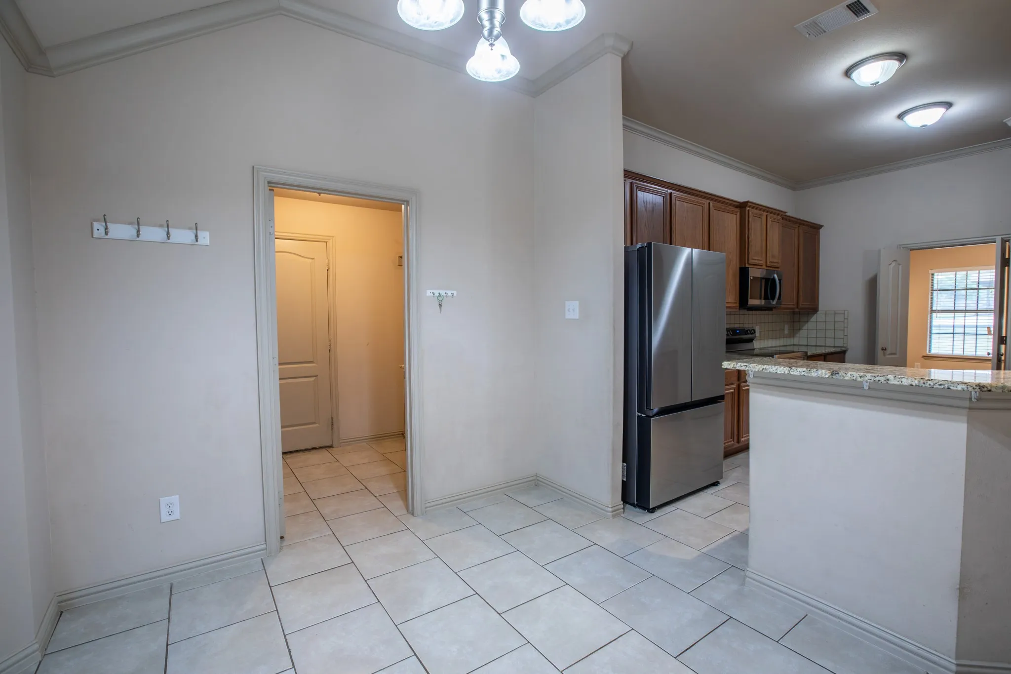 Single Family Residence For Sale in Kaufman County , 11011 Glenn Cove, Forney, Texas 75126, 3 Bedroom, 4 Bathroom, 2 Garage spaces, 1,754 Sqft, built in 2005, mls#21355207, Real Estate Agent in Forney, Homes For Sale in Kaufman county, Homes For Sale in Forney, Realtor in Forney Texas, Real Estate Brokerage Independent Realty Texas, Luminita Cordes Realtor
