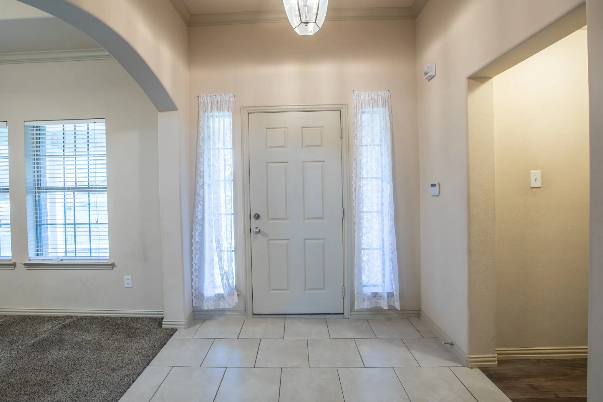 Single Family Residence For Sale in Kaufman County , 11011 Glenn Cove, Forney, Texas 75126, 3 Bedroom, 4 Bathroom, 2 Garage spaces, 1,754 Sqft, built in 2005, mls#21355207, Real Estate Agent in Forney, Homes For Sale in Kaufman county, Homes For Sale in Forney, Realtor in Forney Texas, Real Estate Brokerage Independent Realty Texas, Luminita Cordes Realtor