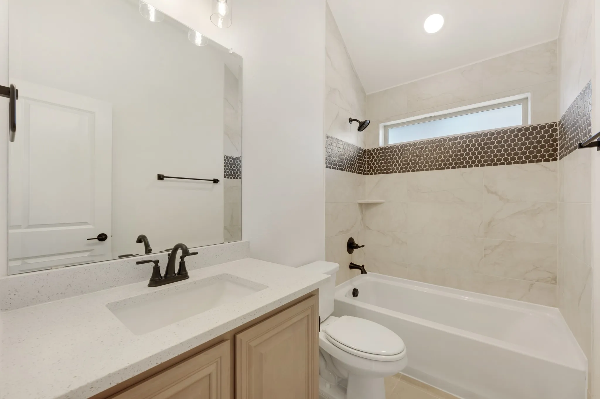 Single Family Residence For Sale in Hood County , 268 Coronado Court, Granbury, Texas 76048, 4 Bedroom, 3 Bathroom, 2 Garage spaces, 2,098 Sqft, built in 2026, mls#21355520, Real Estate Agent in Granbury, Homes For Sale in Hood county, Homes For Sale in Granbury, Realtor in Granbury Texas, Real Estate Brokerage Independent Realty Texas, Luminita Cordes Realtor