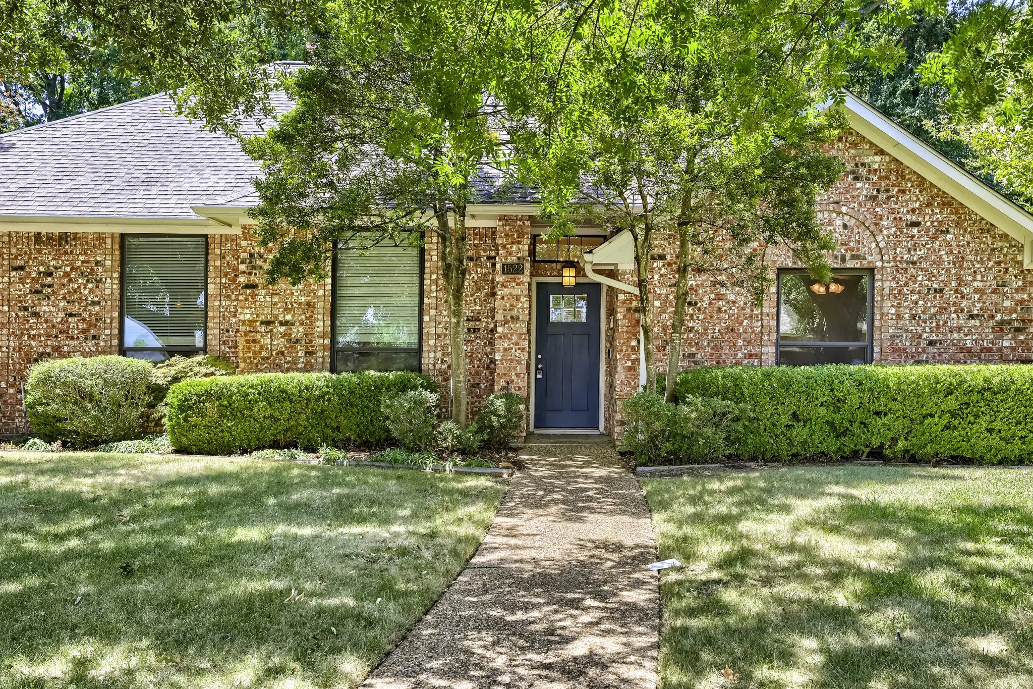 Single Family Residence For Sale in Dallas County , 1522 Bonanza Court, Sachse, Texas 75048, 3 Bedroom, 3 Bathroom, 2 Garage spaces, 2,244 Sqft, built in 1992, mls#21346784, Real Estate Agent in Sachse, Homes For Sale in Dallas county, Homes For Sale in Sachse, Realtor in Sachse Texas, Real Estate Brokerage Independent Realty Texas, Luminita Cordes Realtor