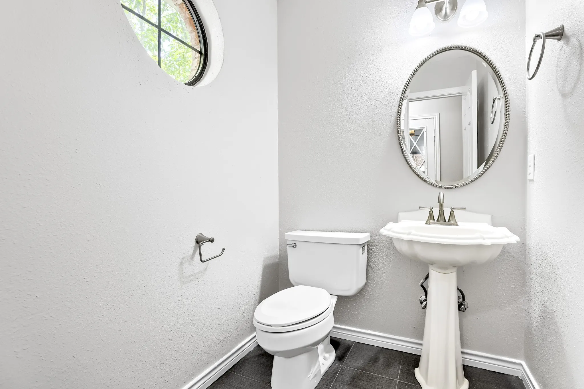 Single Family Residence For Sale in Dallas County , 1522 Bonanza Court, Sachse, Texas 75048, 3 Bedroom, 3 Bathroom, 2 Garage spaces, 2,244 Sqft, built in 1992, mls#21346784, Real Estate Agent in Sachse, Homes For Sale in Dallas county, Homes For Sale in Sachse, Realtor in Sachse Texas, Real Estate Brokerage Independent Realty Texas, Luminita Cordes Realtor
