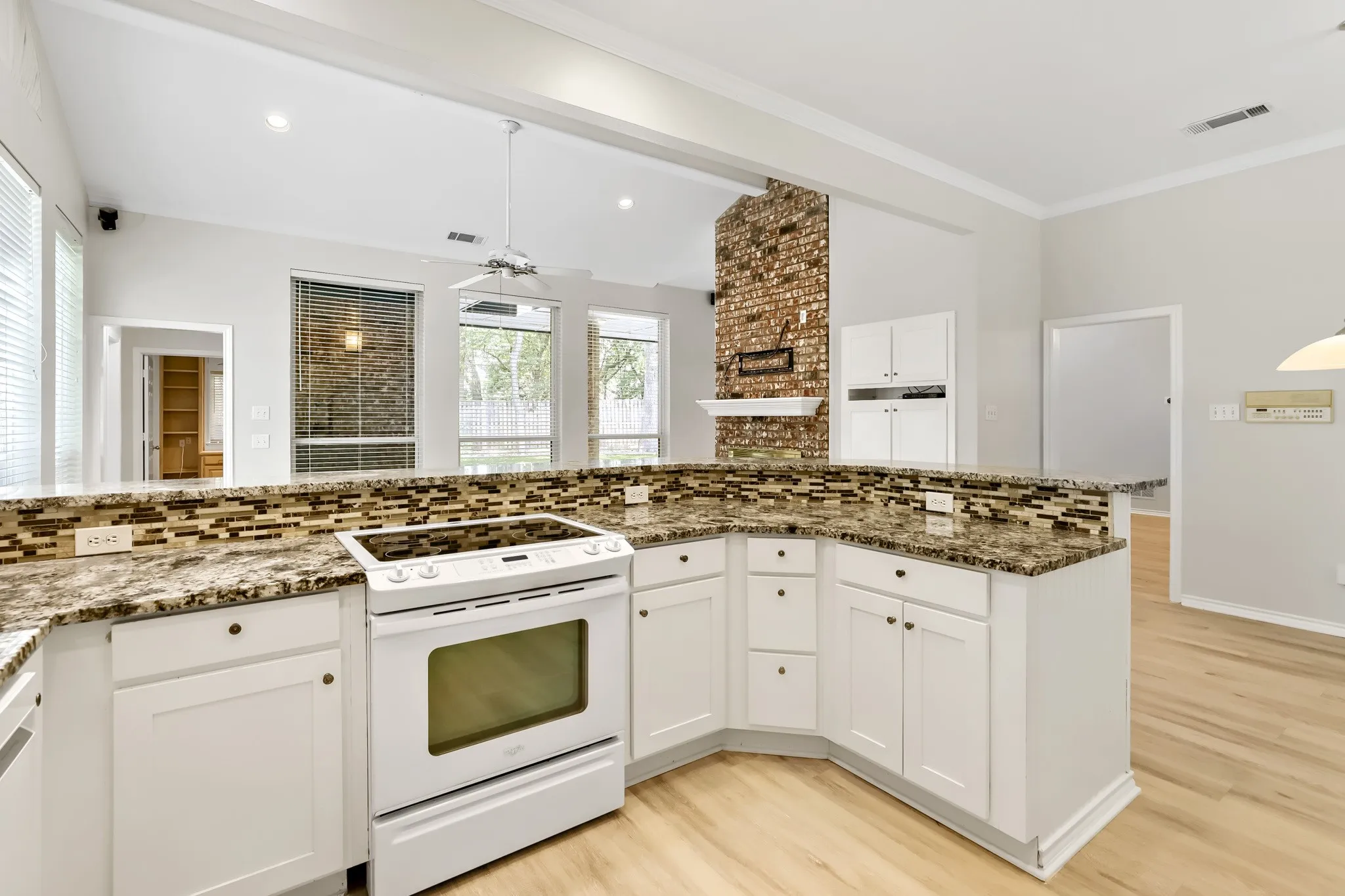 Single Family Residence For Sale in Dallas County , 1522 Bonanza Court, Sachse, Texas 75048, 3 Bedroom, 3 Bathroom, 2 Garage spaces, 2,244 Sqft, built in 1992, mls#21346784, Real Estate Agent in Sachse, Homes For Sale in Dallas county, Homes For Sale in Sachse, Realtor in Sachse Texas, Real Estate Brokerage Independent Realty Texas, Luminita Cordes Realtor