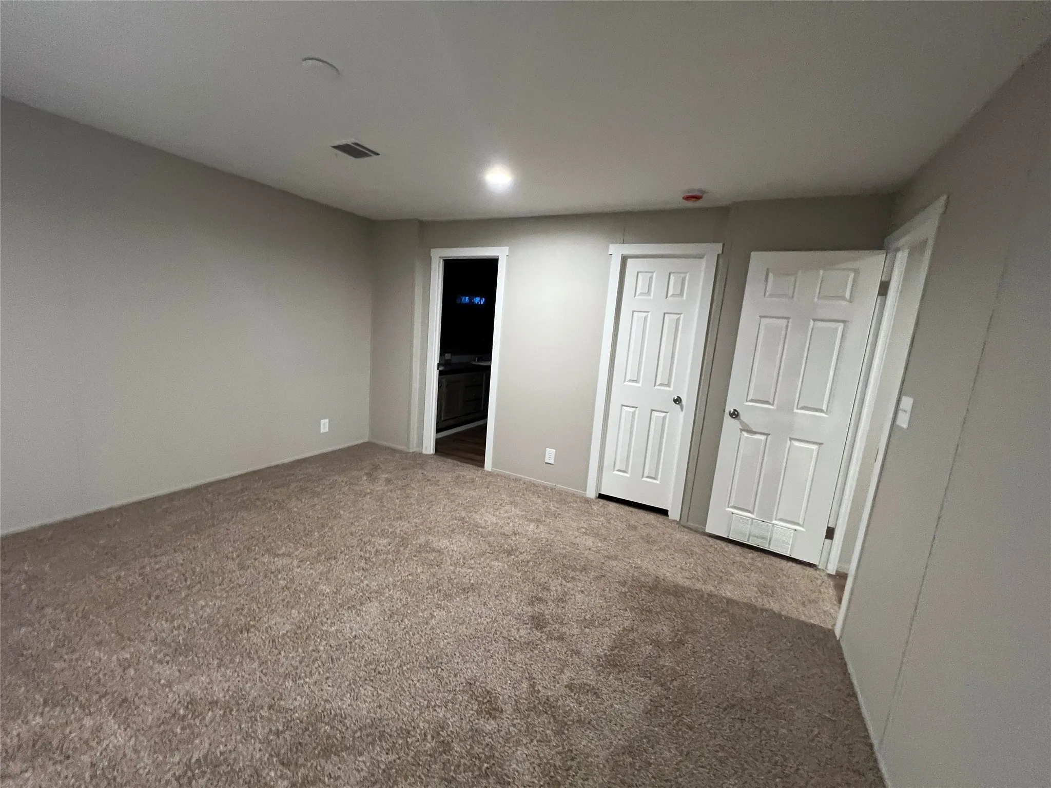 Mobile Home For Sale in Bosque County , 197 E Sweden Street, Walnut Springs, Texas 76690, 5 Bedroom, 3 Bathroom, Garage spaces, 1,890 Sqft, built in 2022, mls#21355737, Real Estate Agent in Walnut Springs, Homes For Sale in Bosque county, Homes For Sale in Walnut Springs, Realtor in Walnut Springs Texas, Real Estate Brokerage Independent Realty Texas, Luminita Cordes Realtor
