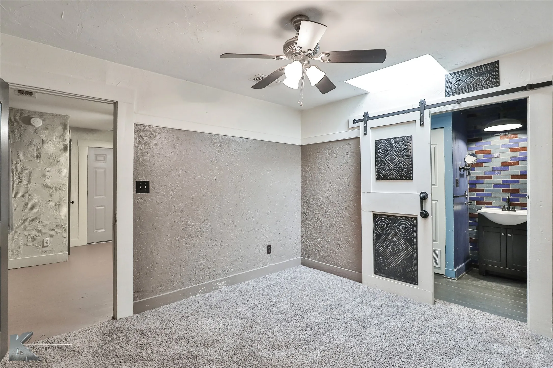 Skylight and ceiling fan combination
