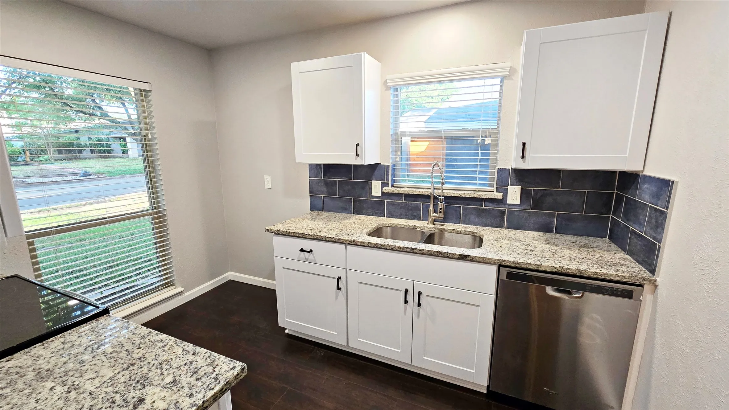 Single Family Residence For Rent in Dallas County , 2813 Ripplewood Drive, Garland, Texas 75044, 3 Bedroom, 2 Bathroom, 2 Garage spaces, 1,964 Sqft, built in 1973, mls#21355434, Real Estate Agent in Garland, Homes For Rent in Dallas county, Homes For Rent in Garland, Realtor in Garland Texas, Real Estate Brokerage Independent Realty Texas, Luminita Cordes Realtor