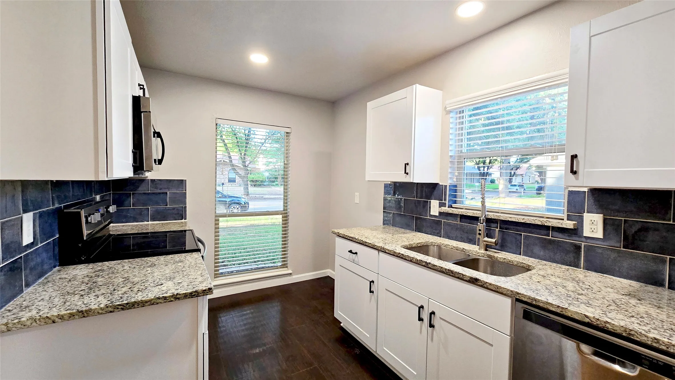 Single Family Residence For Rent in Dallas County , 2813 Ripplewood Drive, Garland, Texas 75044, 3 Bedroom, 2 Bathroom, 2 Garage spaces, 1,964 Sqft, built in 1973, mls#21355434, Real Estate Agent in Garland, Homes For Rent in Dallas county, Homes For Rent in Garland, Realtor in Garland Texas, Real Estate Brokerage Independent Realty Texas, Luminita Cordes Realtor