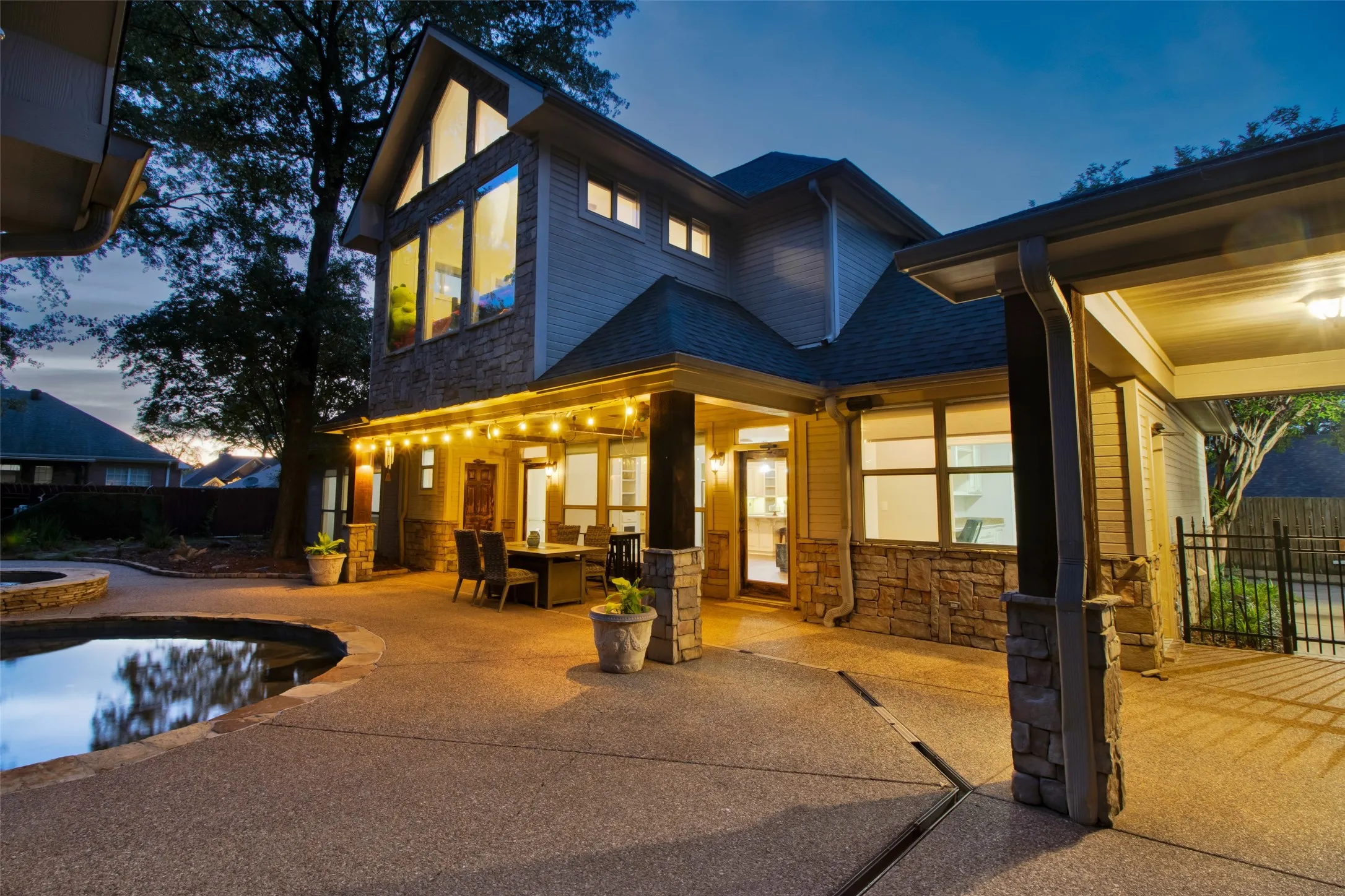 Single Family Residence For Sale in Gregg County , 3815 Holly Ridge Drive, Longview, Texas 75605, 7 Bedroom, 5 Bathroom, 2 Garage spaces, 5,997 Sqft, built in 1996, Price $1,040,000, mls#21349698, Real Estate Agent in Longview, Homes For Sale in Gregg county, Homes For Sale in Longview, Realtor in Longview Texas, Real Estate Brokerage Independent Realty Texas, Luminita Cordes Realtor