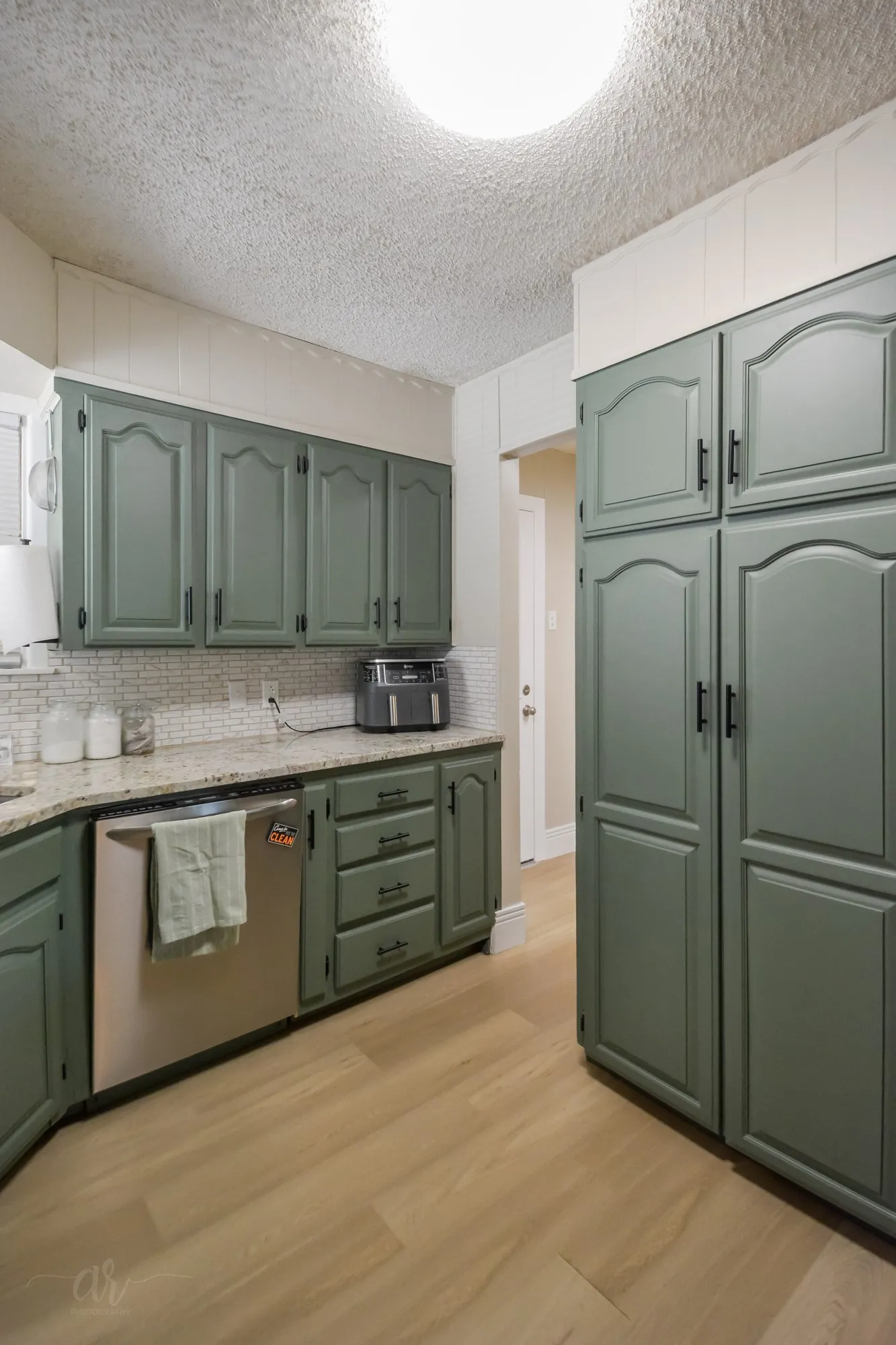 Single Family Residence For Sale in Taylor County , 2522 S 25th Street, Abilene, Texas 79605, 3 Bedroom, 2 Bathroom, 2 Garage spaces, 1,765 Sqft, built in 1956, mls#21355284, Real Estate Agent in Abilene, Homes For Sale in Taylor county, Homes For Sale in Abilene, Realtor in Abilene Texas, Real Estate Brokerage Independent Realty Texas, Luminita Cordes Realtor