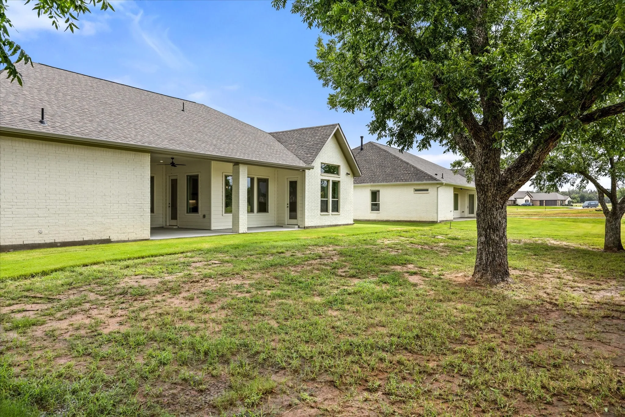 Single Family Residence For Sale in Hood County , 2184 Middlewood Circle, Granbury, Texas 76049, 4 Bedroom, 3 Bathroom, 3 Garage spaces, 3,000 Sqft, built in 2026, mls#21350585, Real Estate Agent in Granbury, Homes For Sale in Hood county, Homes For Sale in Granbury, Realtor in Granbury Texas, Real Estate Brokerage Independent Realty Texas, Luminita Cordes Realtor