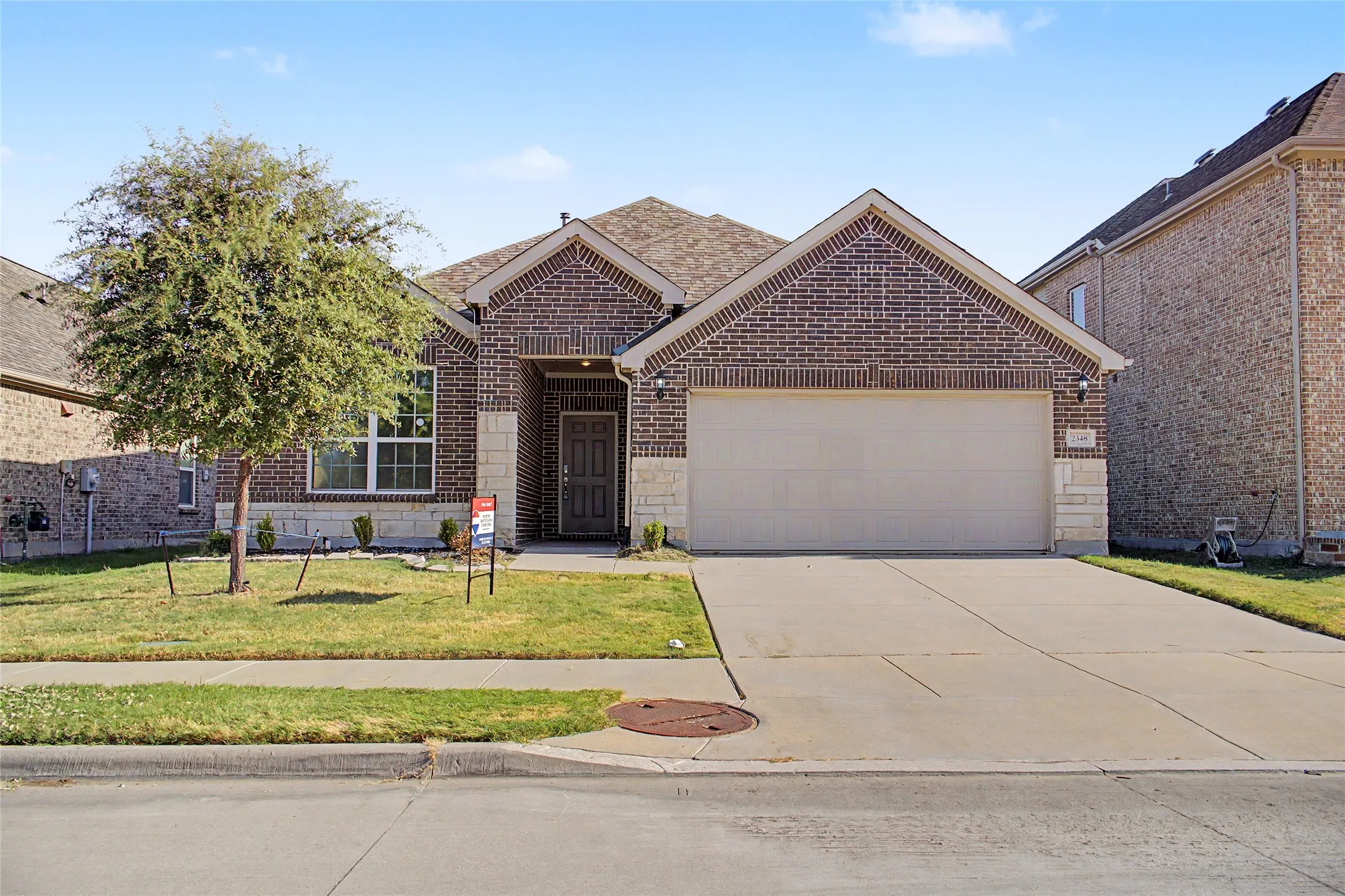 Single Family Residence For Rent in Denton County , 2348 Candler Club Way, Little Elm, Texas 75068, 4 Bedroom, 2 Bathroom, 2 Garage spaces, 2,171 Sqft, built in 2016, mls#21355810, Real Estate Agent in Little Elm, Homes For Rent in Denton county, Homes For Rent in Little Elm, Realtor in Little Elm Texas, Real Estate Brokerage Independent Realty Texas, Luminita Cordes Realtor