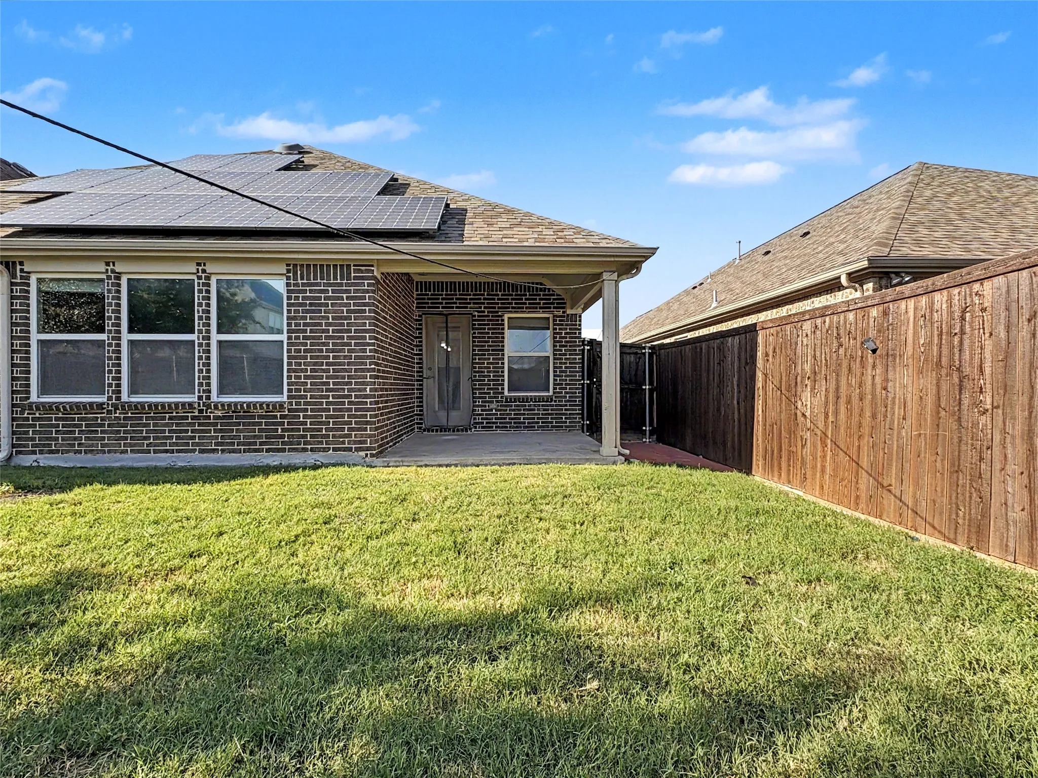 Single Family Residence For Rent in Denton County , 2348 Candler Club Way, Little Elm, Texas 75068, 4 Bedroom, 2 Bathroom, 2 Garage spaces, 2,171 Sqft, built in 2016, mls#21355810, Real Estate Agent in Little Elm, Homes For Rent in Denton county, Homes For Rent in Little Elm, Realtor in Little Elm Texas, Real Estate Brokerage Independent Realty Texas, Luminita Cordes Realtor