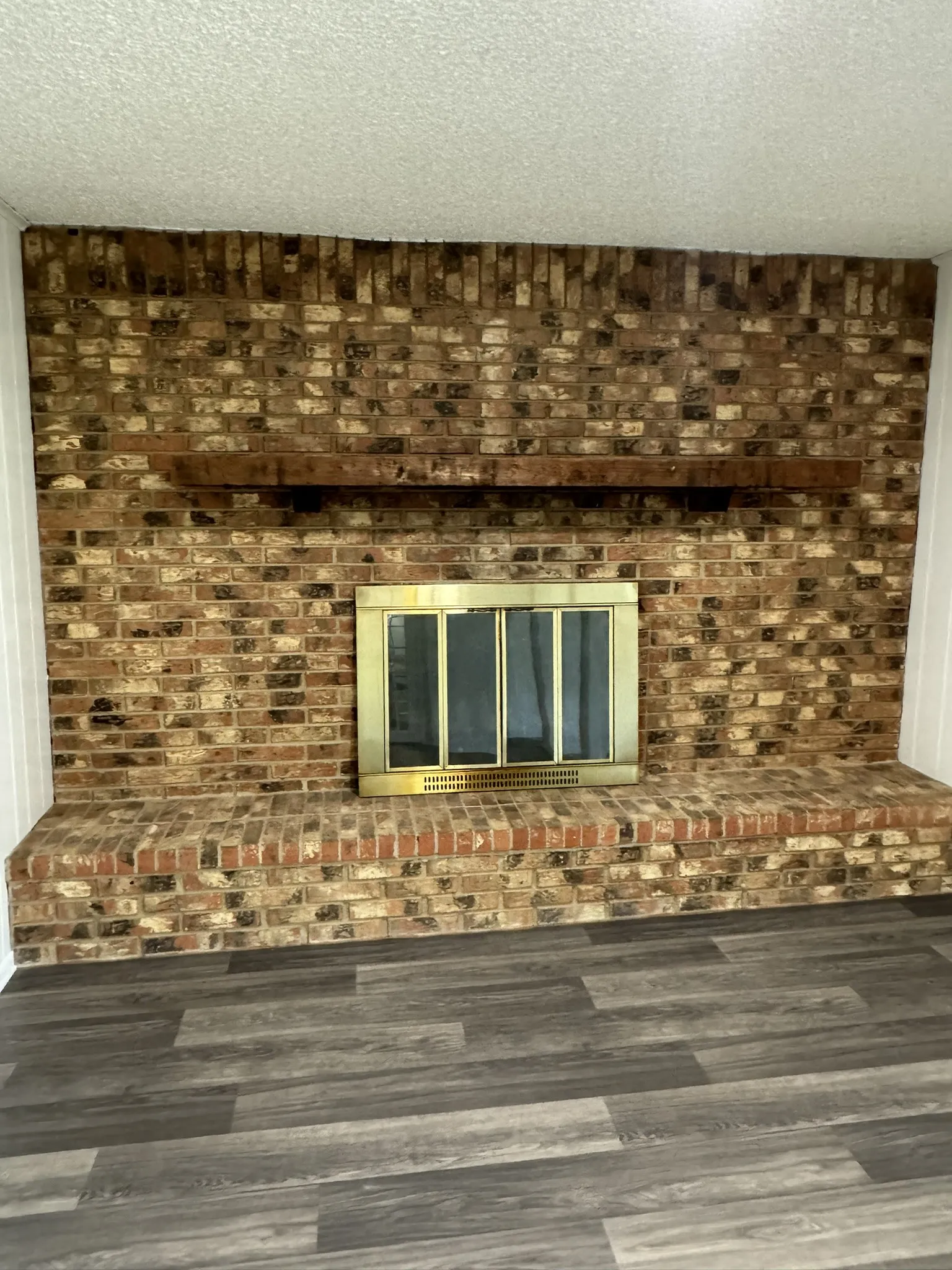 Business For Rent in Parker County , 924 N Main Street, Springtown, Texas 76082, 0, 0, Garage spaces, 0 Sqft, built in 1968, Price $2,400, mls#21355816, Real Estate Agent in Springtown, Homes For Rent in Parker county, Homes For Rent in Springtown, Realtor in Springtown Texas, Real Estate Brokerage Independent Realty Texas, Luminita Cordes Realtor