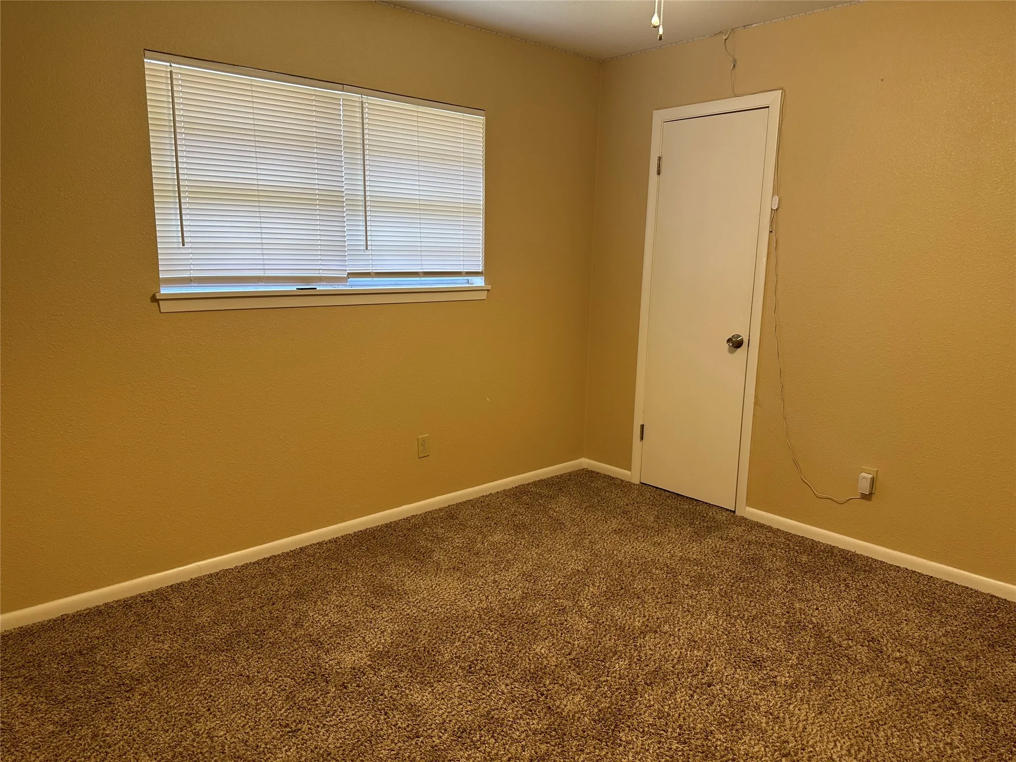 Single Family Residence For Rent in Taylor County , 2518 S 38th Street, Abilene, Texas 79605, 3 Bedroom, 2 Bathroom, 2 Garage spaces, 1,507 Sqft, built in 1965, mls#21355831, Real Estate Agent in Abilene, Homes For Rent in Taylor county, Homes For Rent in Abilene, Realtor in Abilene Texas, Real Estate Brokerage Independent Realty Texas, Luminita Cordes Realtor