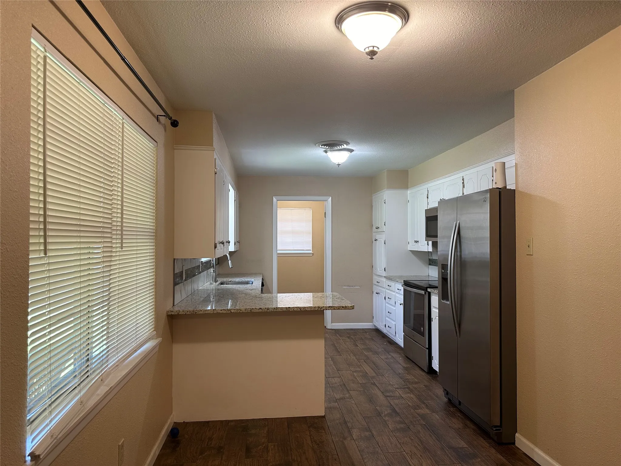 Single Family Residence For Rent in Taylor County , 2518 S 38th Street, Abilene, Texas 79605, 3 Bedroom, 2 Bathroom, 2 Garage spaces, 1,507 Sqft, built in 1965, mls#21355831, Real Estate Agent in Abilene, Homes For Rent in Taylor county, Homes For Rent in Abilene, Realtor in Abilene Texas, Real Estate Brokerage Independent Realty Texas, Luminita Cordes Realtor