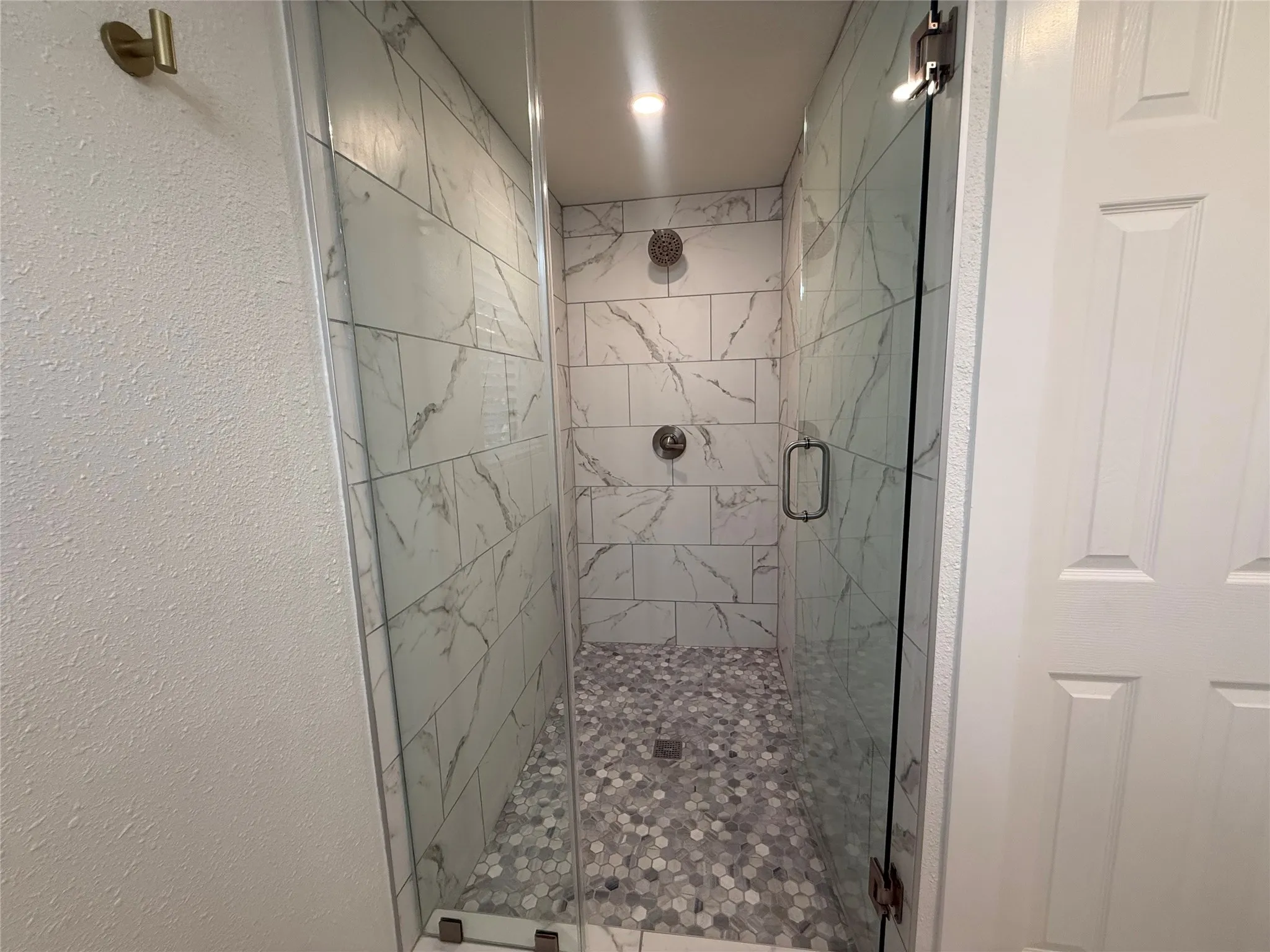 Single Family Residence For Rent in Grayson County , 37 Almond Drive, Pottsboro, Texas 75076, 3 Bedroom, 2 Bathroom, Garage spaces, 1,392 Sqft, built in 1970, mls#21355701, Real Estate Agent in Pottsboro, Homes For Rent in Grayson county, Homes For Rent in Pottsboro, Realtor in Pottsboro Texas, Real Estate Brokerage Independent Realty Texas, Luminita Cordes Realtor