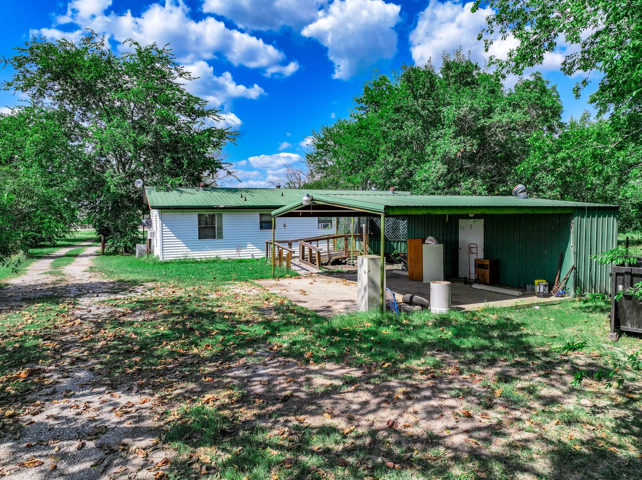 Improved Land For Sale in Hopkins County , 7801 W Interstate Highway 30, Cumby, Texas 75433, 0, 0, Garage spaces, 0 Sqft, built in 1977, Price $999,900, mls#21355839, Real Estate Agent in Cumby, Homes For Sale in Hopkins county, Homes For Sale in Cumby, Realtor in Cumby Texas, Real Estate Brokerage Independent Realty Texas, Luminita Cordes Realtor