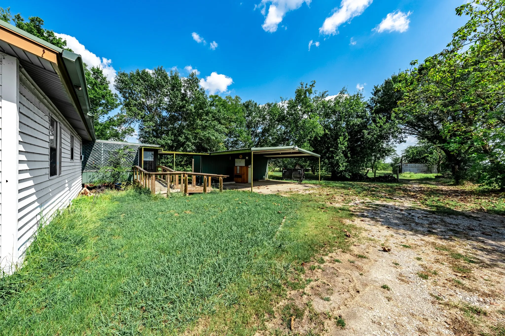 Improved Land For Sale in Hopkins County , 7801 W Interstate Highway 30, Cumby, Texas 75433, 0, 0, Garage spaces, 0 Sqft, built in 1977, Price $999,900, mls#21355839, Real Estate Agent in Cumby, Homes For Sale in Hopkins county, Homes For Sale in Cumby, Realtor in Cumby Texas, Real Estate Brokerage Independent Realty Texas, Luminita Cordes Realtor