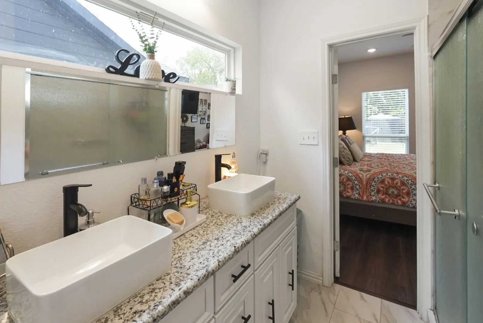 Single Family Residence For Sale in Navarro County , 110 E COLLEGE Avenue, Corsicana, Texas 75110, 3 Bedroom, 2 Bathroom, Garage spaces, 1,405 Sqft, built in 2023, mls#21355862, Real Estate Agent in Corsicana, Homes For Sale in Navarro county, Homes For Sale in Corsicana, Realtor in Corsicana Texas, Real Estate Brokerage Independent Realty Texas, Luminita Cordes Realtor
