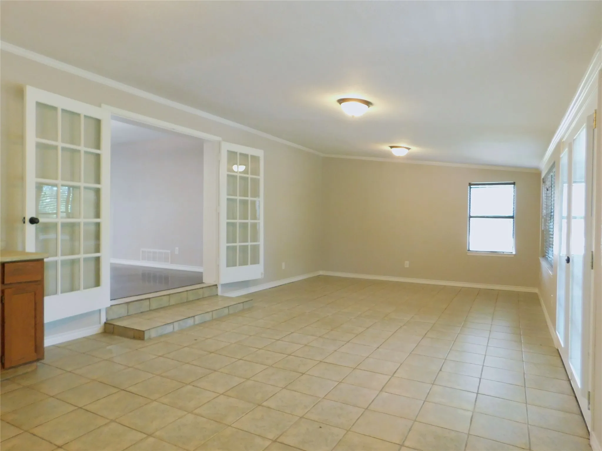 Duplex For Rent in Denton County , 897 John George Lane, Sanger, Texas 76266, 3 Bedroom, 2 Bathroom, Garage spaces, 2,000 Sqft, built in 1977, mls#21353976, Real Estate Agent in Sanger, Homes For Rent in Denton county, Homes For Rent in Sanger, Realtor in Sanger Texas, Real Estate Brokerage Independent Realty Texas, Luminita Cordes Realtor