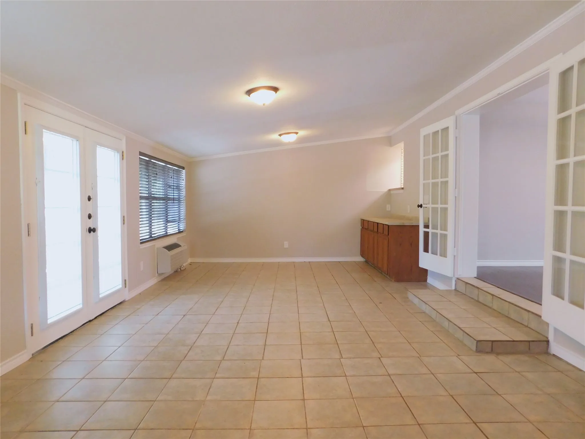 Duplex For Rent in Denton County , 897 John George Lane, Sanger, Texas 76266, 3 Bedroom, 2 Bathroom, Garage spaces, 2,000 Sqft, built in 1977, mls#21353976, Real Estate Agent in Sanger, Homes For Rent in Denton county, Homes For Rent in Sanger, Realtor in Sanger Texas, Real Estate Brokerage Independent Realty Texas, Luminita Cordes Realtor