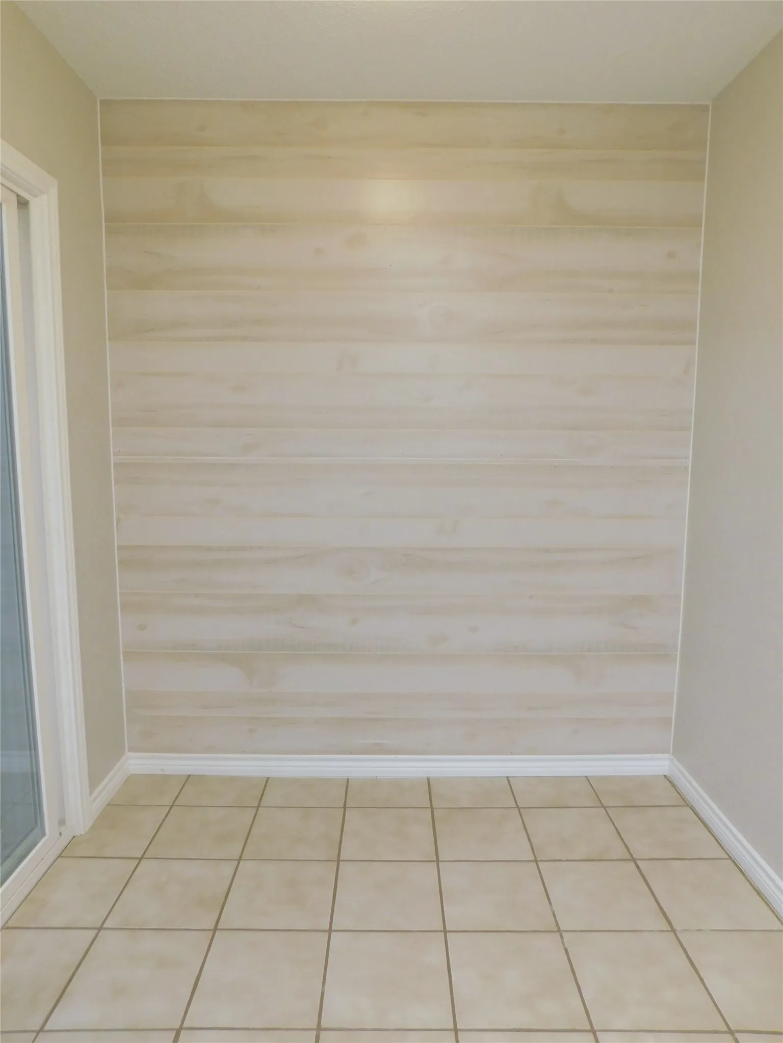 Duplex For Rent in Denton County , 897 John George Lane, Sanger, Texas 76266, 3 Bedroom, 2 Bathroom, Garage spaces, 2,000 Sqft, built in 1977, mls#21353976, Real Estate Agent in Sanger, Homes For Rent in Denton county, Homes For Rent in Sanger, Realtor in Sanger Texas, Real Estate Brokerage Independent Realty Texas, Luminita Cordes Realtor