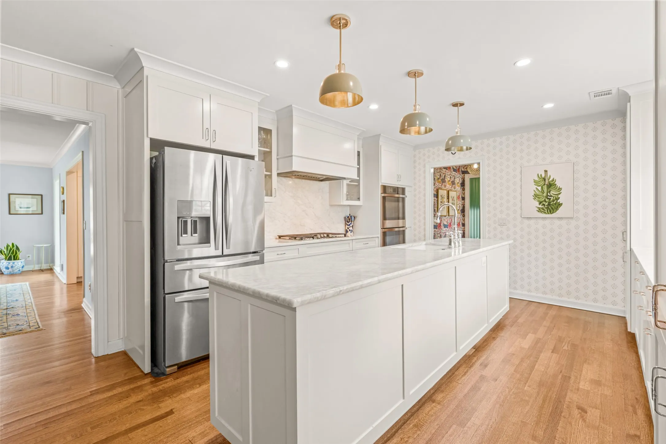 Single Family Residence For Rent in Tarrant County , 508 N Bailey Avenue, Fort Worth, Texas 76107, 6 Bedroom, 5 Bathroom, 2 Garage spaces, 5,062 Sqft, built in 1949, mls#21355464, Real Estate Agent in Fort Worth, Homes For Rent in Tarrant county, Homes For Rent in Fort Worth, Realtor in Fort Worth Texas, Real Estate Brokerage Independent Realty Texas, Luminita Cordes Realtor