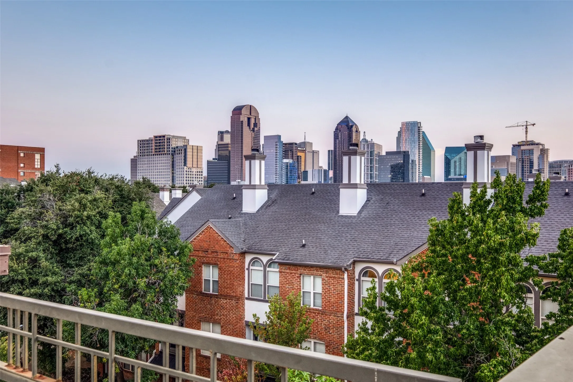 Condominium For Sale in Dallas County , 2420 Hugo Street 3, Dallas, Texas 75204, 3 Bedroom, 3 Bathroom, 2 Garage spaces, 1,971 Sqft, built in 2006, mls#21355465, Real Estate Agent in Dallas, Homes For Sale in Dallas county, Homes For Sale in Dallas, Realtor in Dallas Texas, Real Estate Brokerage Independent Realty Texas, Luminita Cordes Realtor