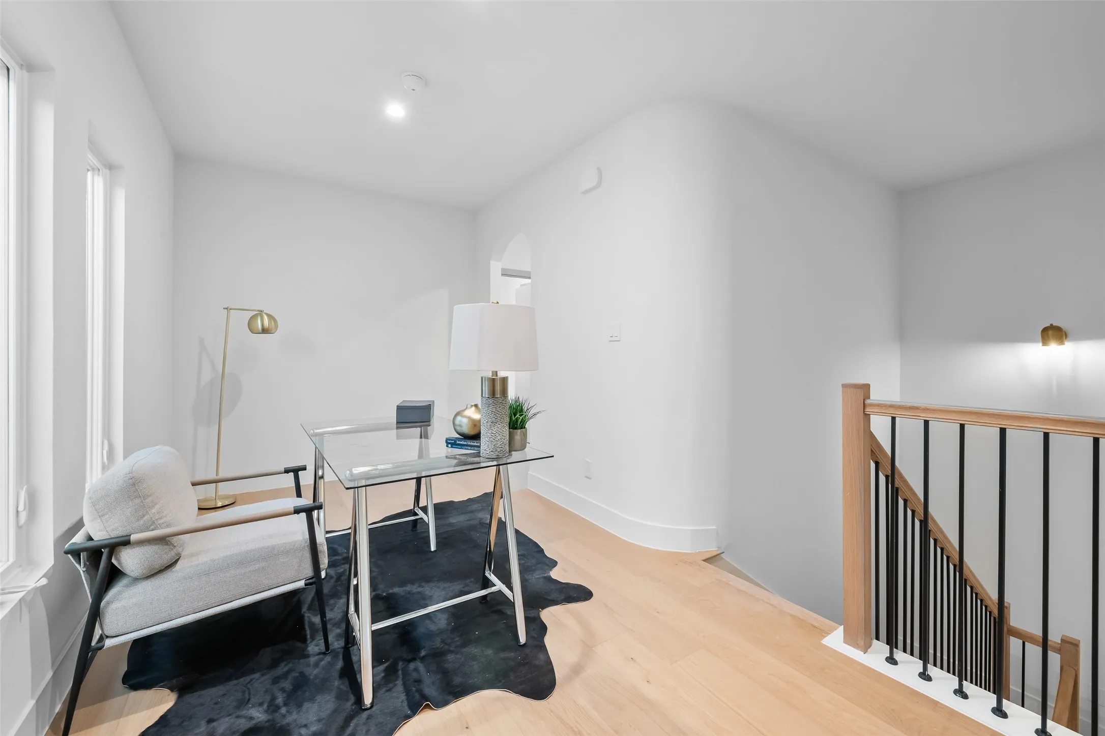 Single Family Residence For Sale in Dallas County , 1506 Holly Avenue, Dallas, Texas 75204, 3 Bedroom, 4 Bathroom, 2 Garage spaces, 2,826 Sqft, built in 2025, Price $650,000, mls#21355873, Real Estate Agent in Dallas, Homes For Sale in Dallas county, Homes For Sale in Dallas, Realtor in Dallas Texas, Real Estate Brokerage Independent Realty Texas, Luminita Cordes Realtor