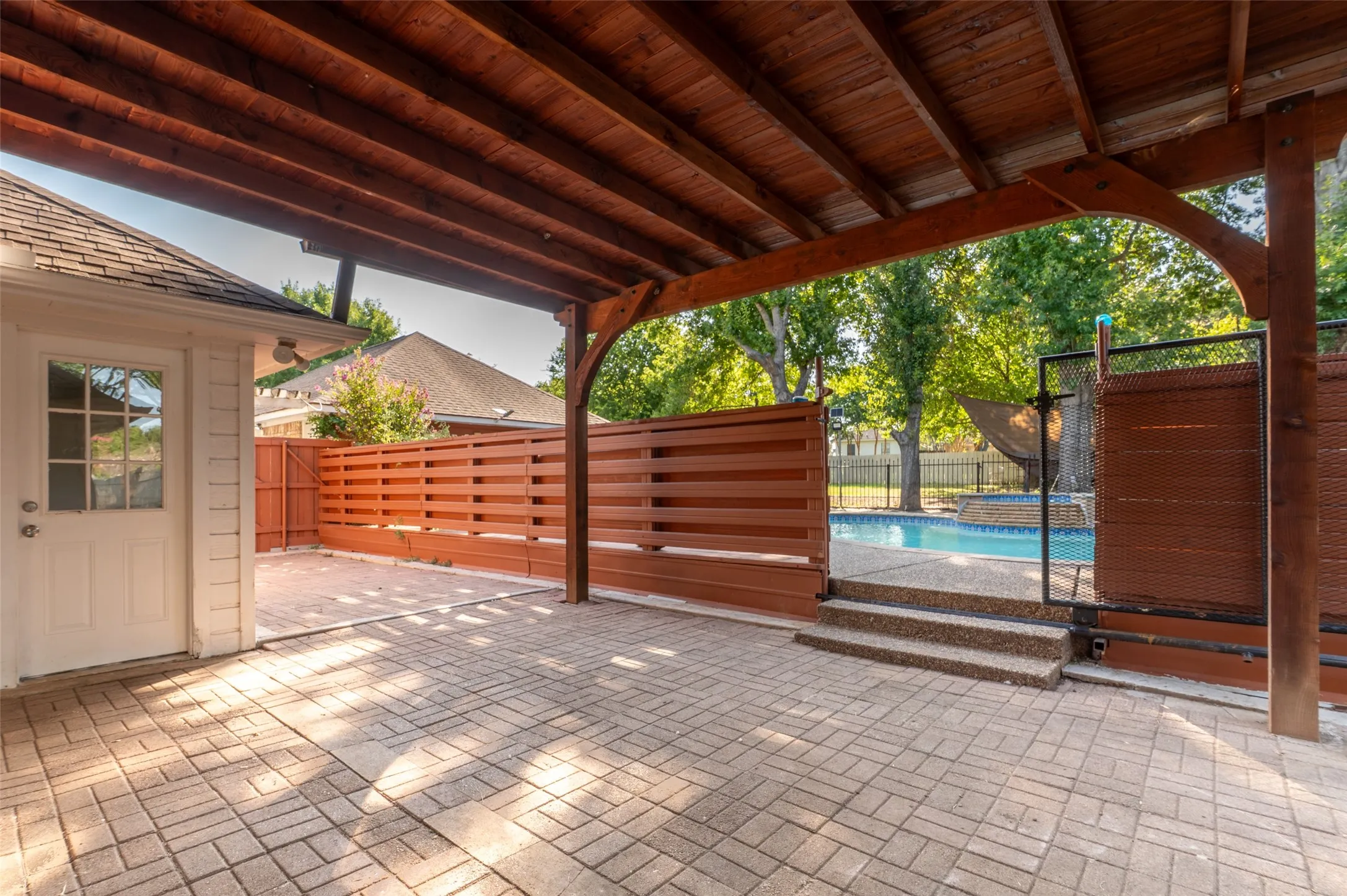 covered patio