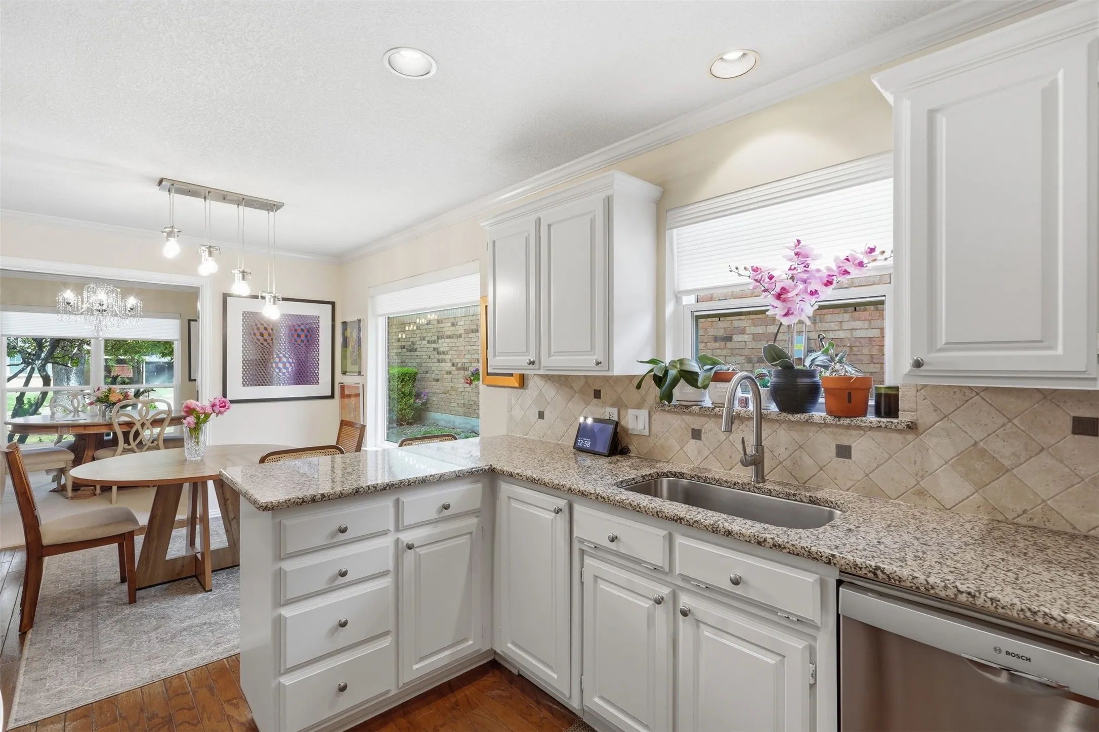 Single Family Residence For Sale in Tarrant County , 2229 Weatherbee Street, Fort Worth, Texas 76110, 3 Bedroom, 2 Bathroom, 2 Garage spaces, 2,175 Sqft, built in 1991, mls#21352977, Real Estate Agent in Fort Worth, Homes For Sale in Tarrant county, Homes For Sale in Fort Worth, Realtor in Fort Worth Texas, Real Estate Brokerage Independent Realty Texas, Luminita Cordes Realtor