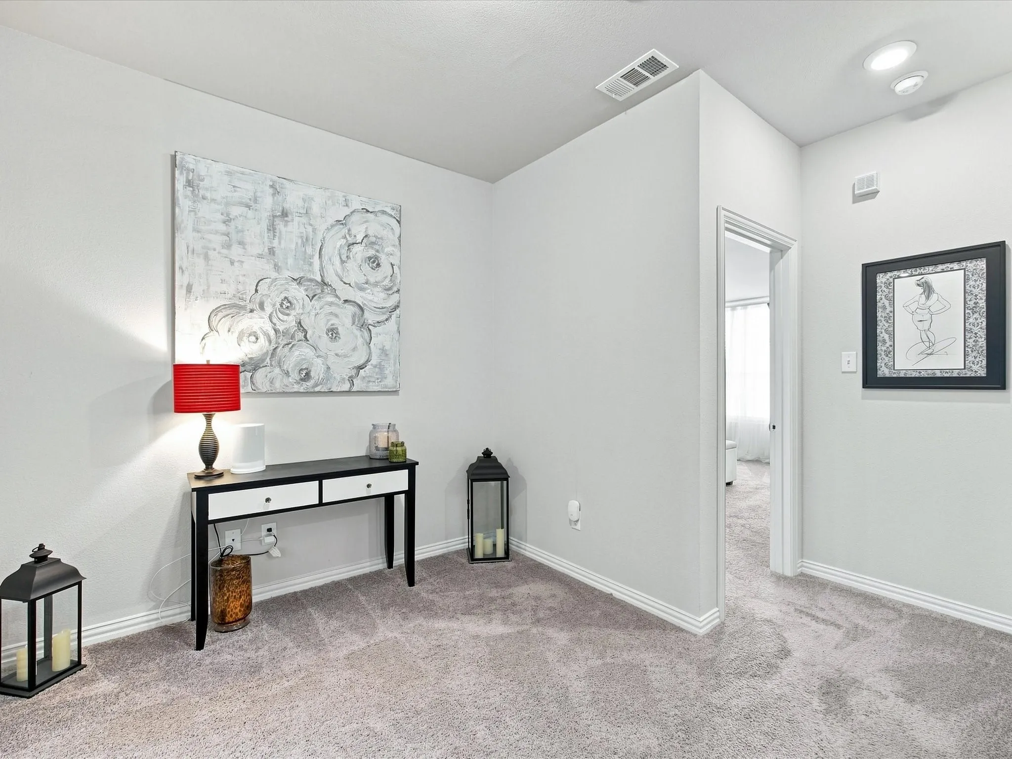 Townhouse For Sale in Denton County , 3049 Solana Circle, Denton, Texas 76207, 4 Bedroom, 3 Bathroom, 2 Garage spaces, 2,005 Sqft, built in 2019, mls#21355886, Real Estate Agent in Denton, Homes For Sale in Denton county, Homes For Sale in Denton, Realtor in Denton Texas, Real Estate Brokerage Independent Realty Texas, Luminita Cordes Realtor