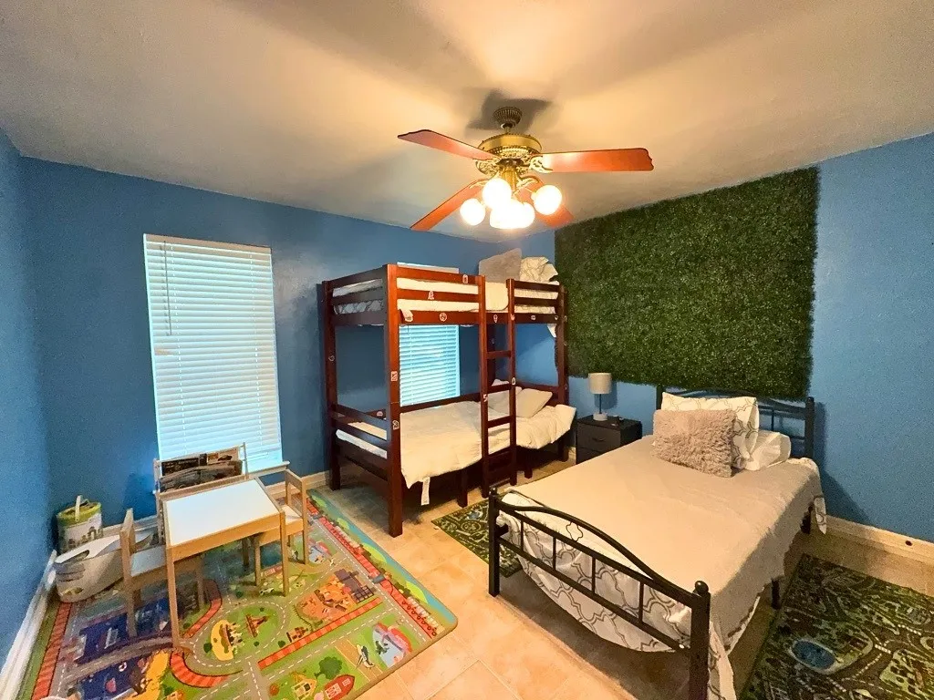 Single Family Residence For Rent in Tarrant County , 1900 Mill Run Drive, Arlington, Texas 76006, 4 Bedroom, 3 Bathroom, 2 Garage spaces, 2,506 Sqft, built in 1979, mls#21355870, Real Estate Agent in Arlington, Homes For Rent in Tarrant county, Homes For Rent in Arlington, Realtor in Arlington Texas, Real Estate Brokerage Independent Realty Texas, Luminita Cordes Realtor