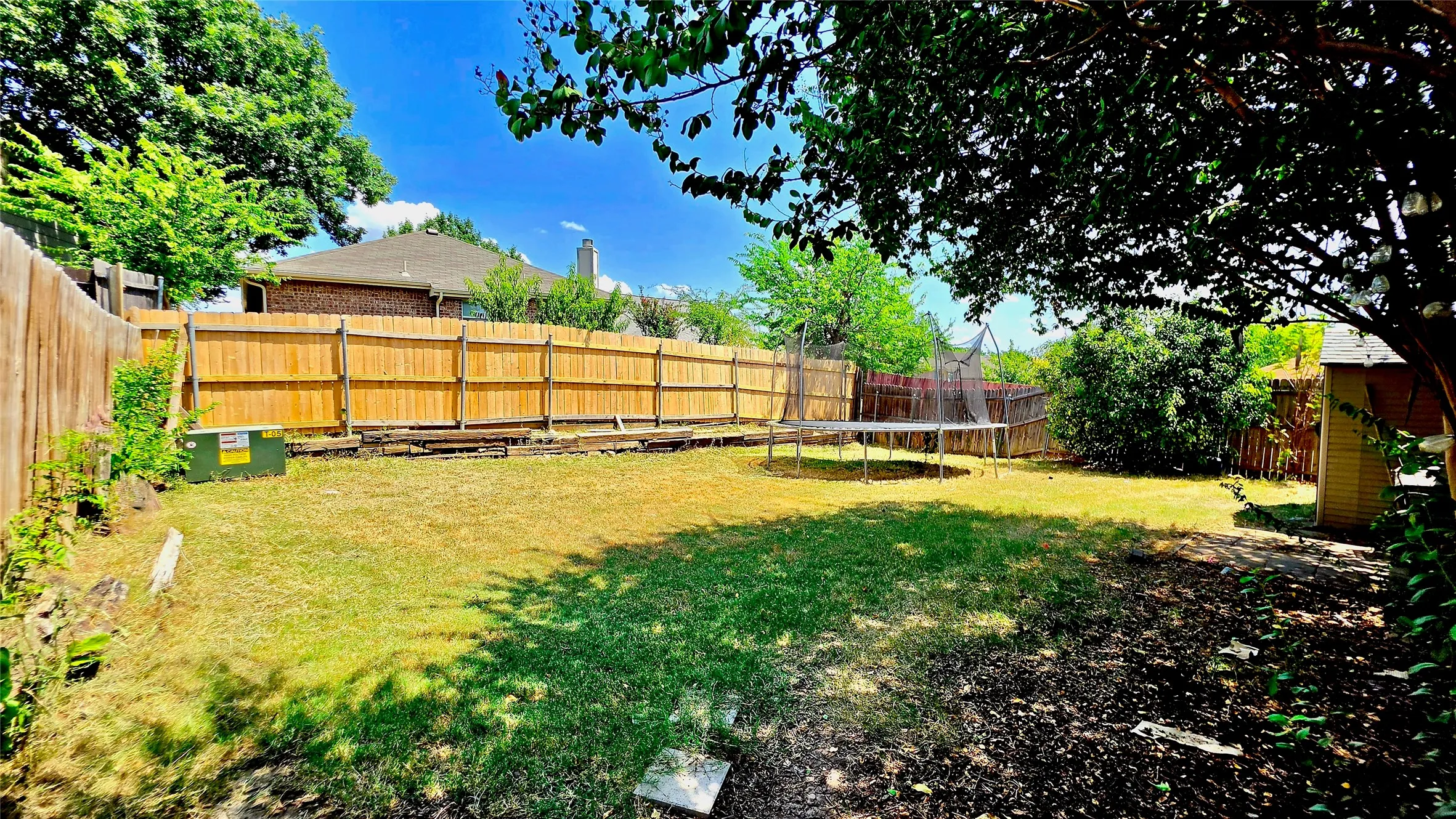 Single Family Residence For Sale in Tarrant County , 4921 Stirrup Way, Fort Worth, Texas 76244, 3 Bedroom, 2 Bathroom, 2 Garage spaces, 1,329 Sqft, built in 2003, mls#21355885, Real Estate Agent in Fort Worth, Homes For Sale in Tarrant county, Homes For Sale in Fort Worth, Realtor in Fort Worth Texas, Real Estate Brokerage Independent Realty Texas, Luminita Cordes Realtor